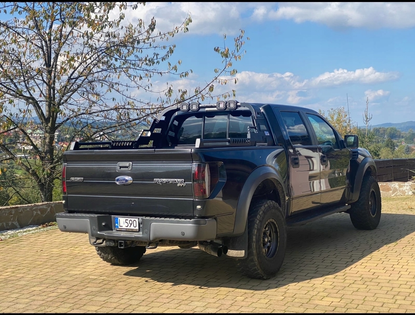 Ford F 150 orurowanie paki COMBAT Roll Bar LED Part number X11 F150