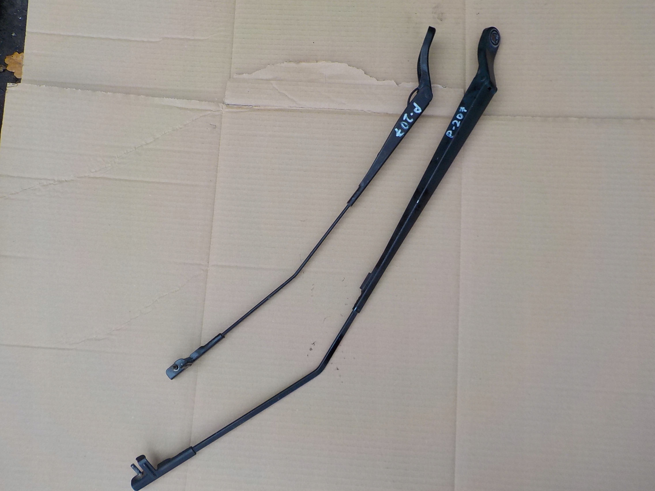 wiper arm left right komplet peugeot 207 2006r