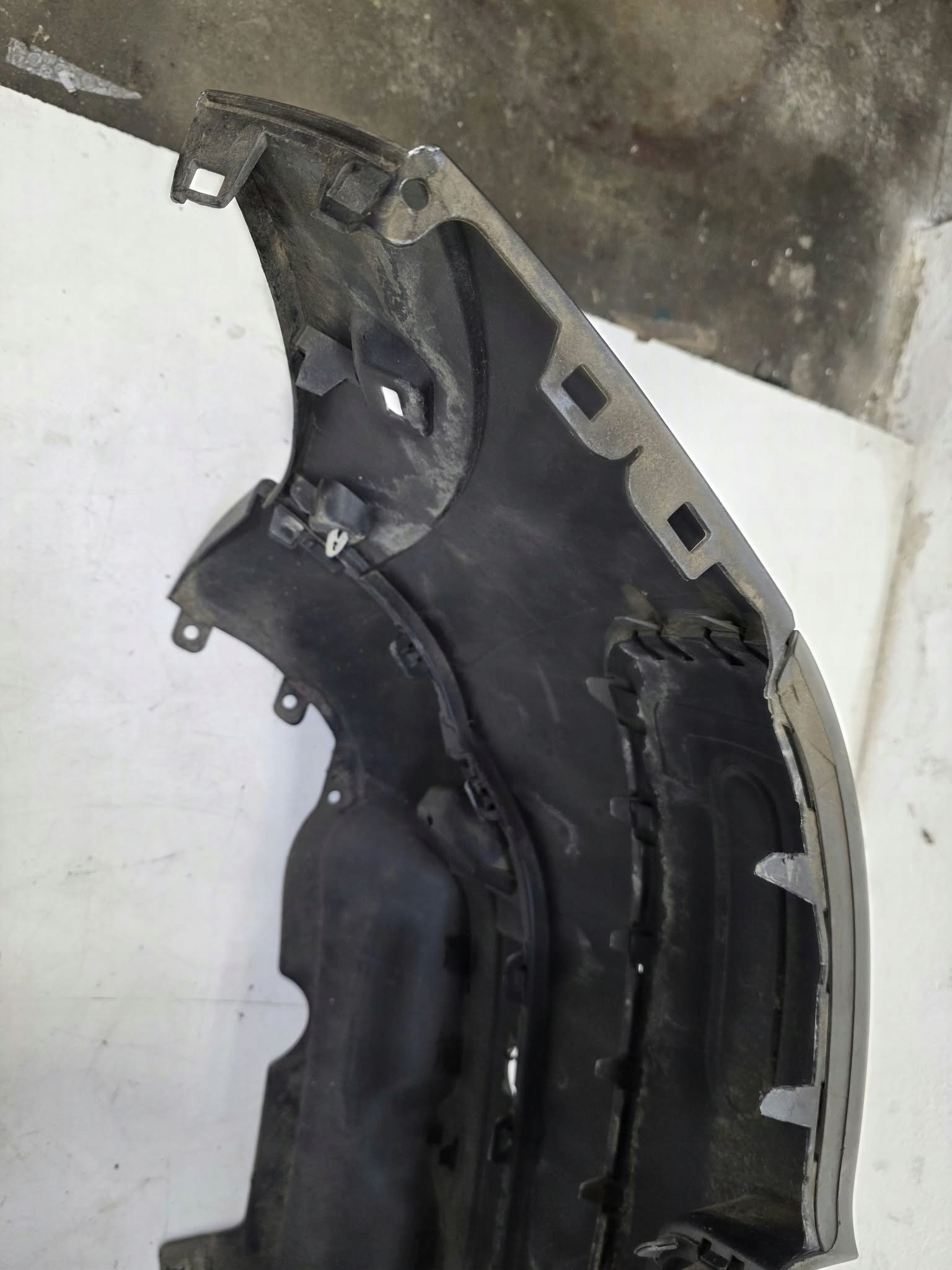 stoßstange hinten CITROEN C4 CACTUS 2016R. code : KTPD