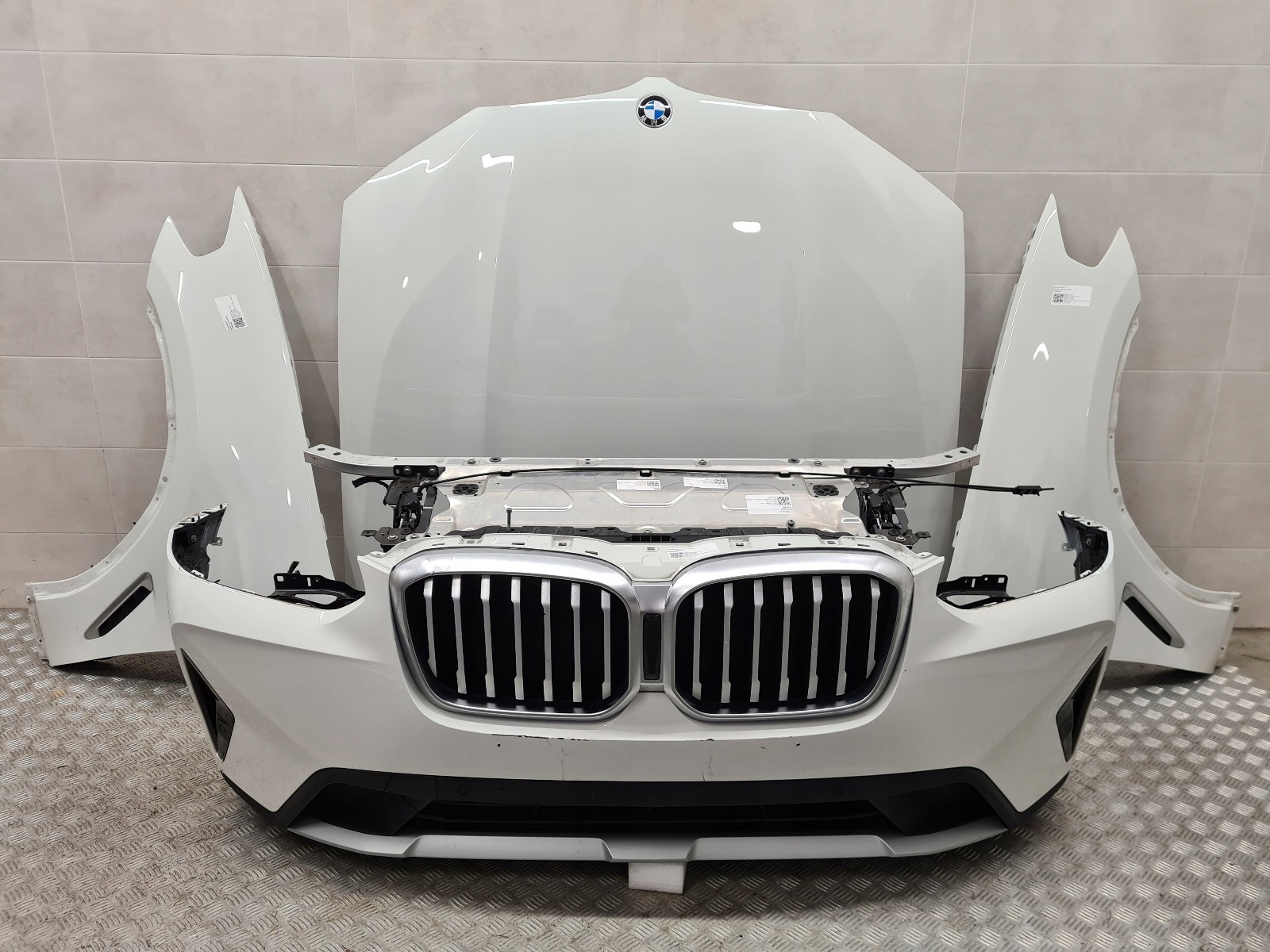 BMW G01 LCI PRZÓD MASKA ZDERZAK BŁOTNIKI PAS PRZEDNI A300 X-LINE Numer katalogowy części BMW G01 LCI A300 PRZÓD  MIRTEX