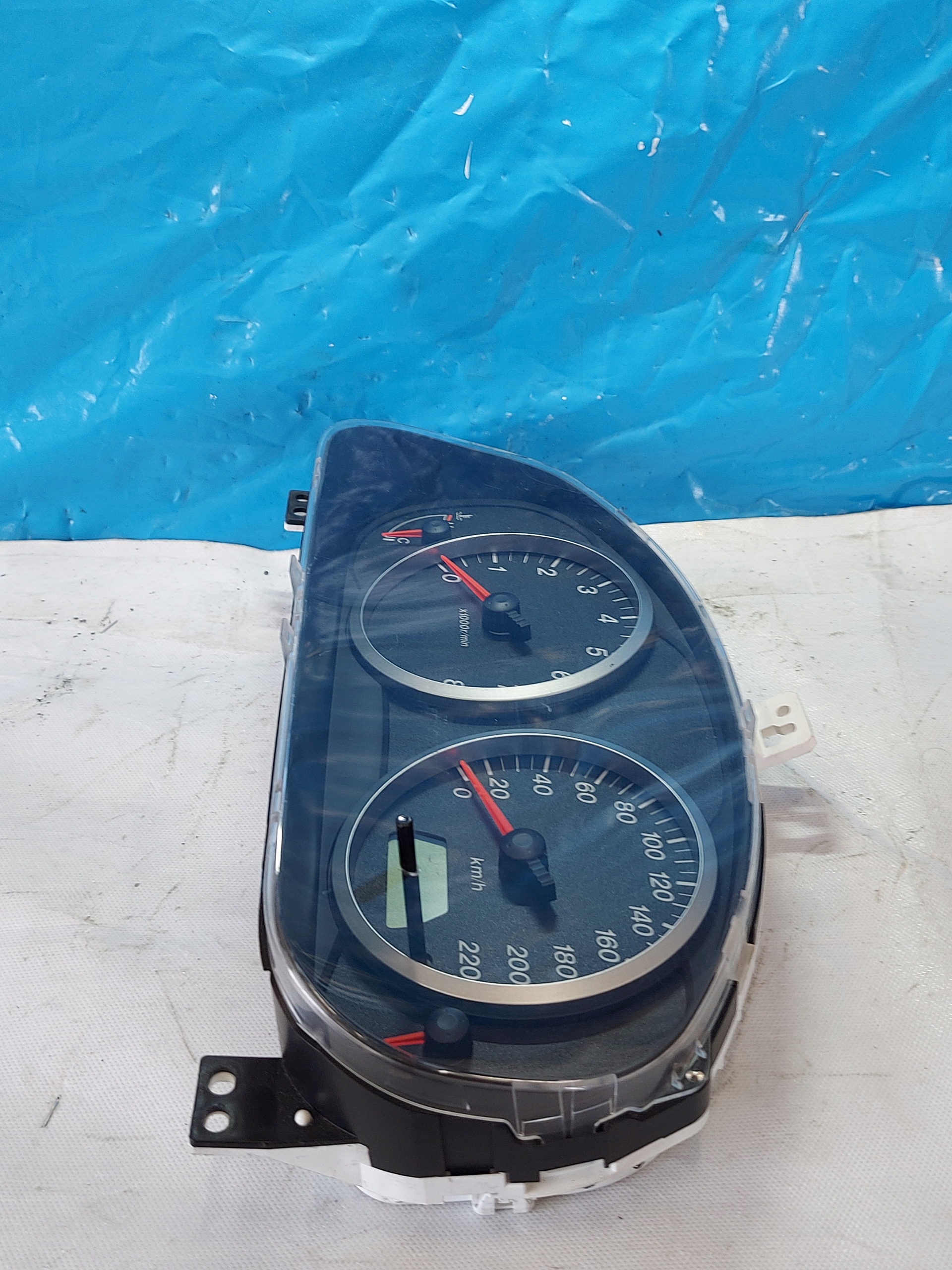 dials clock MAZDA 2 1.4 MZI 3M7110849MG