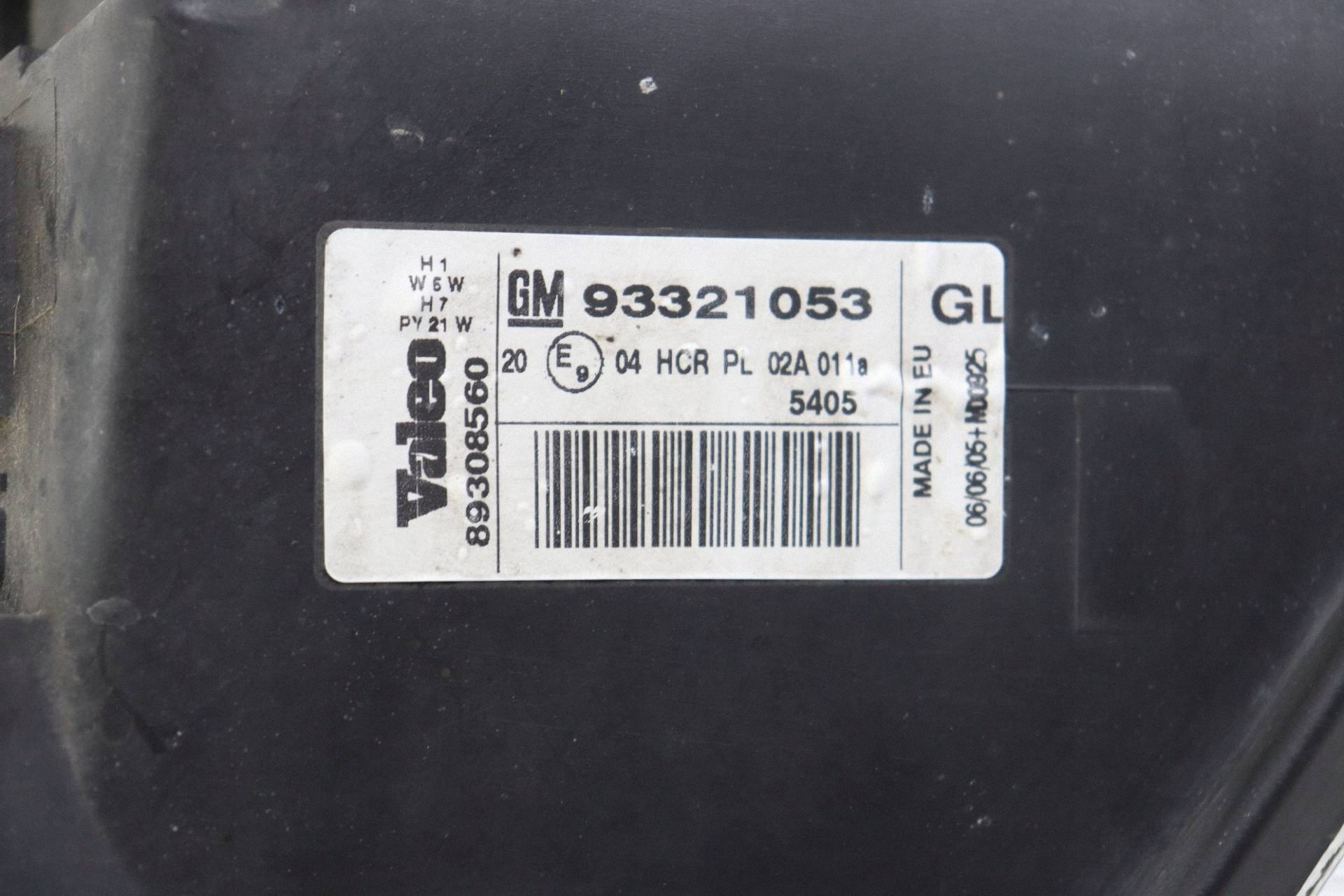 OPEL MERIVA A light front right front 93321053 EUROPA