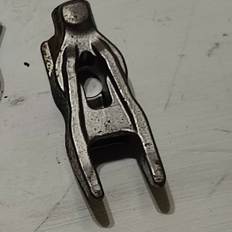 Peugeot 2008 II 2020 Halter / Halter Einspritzdüse