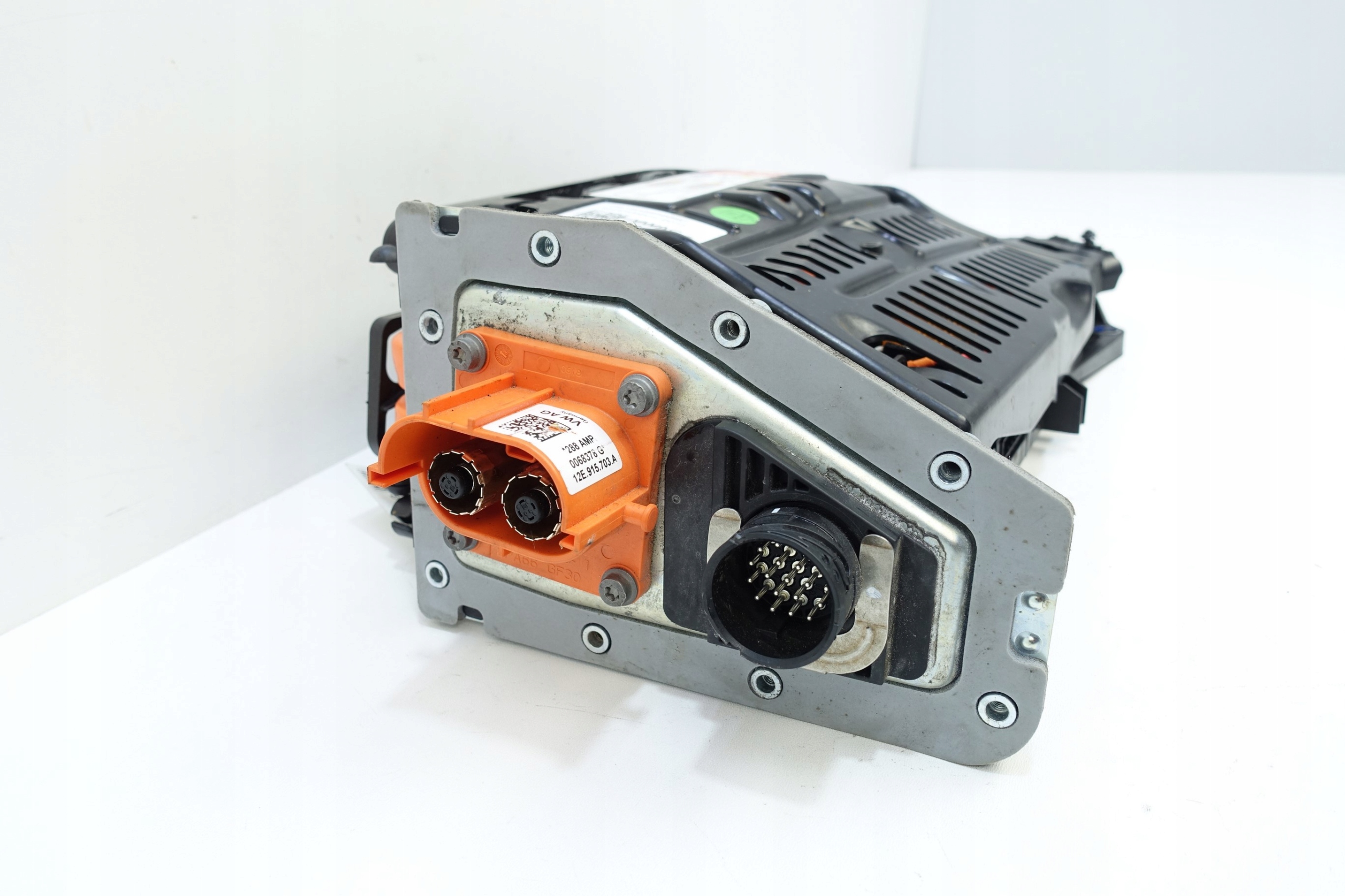 Vezerlő egység modul VW E-GOLF E-UP 5GE915316A