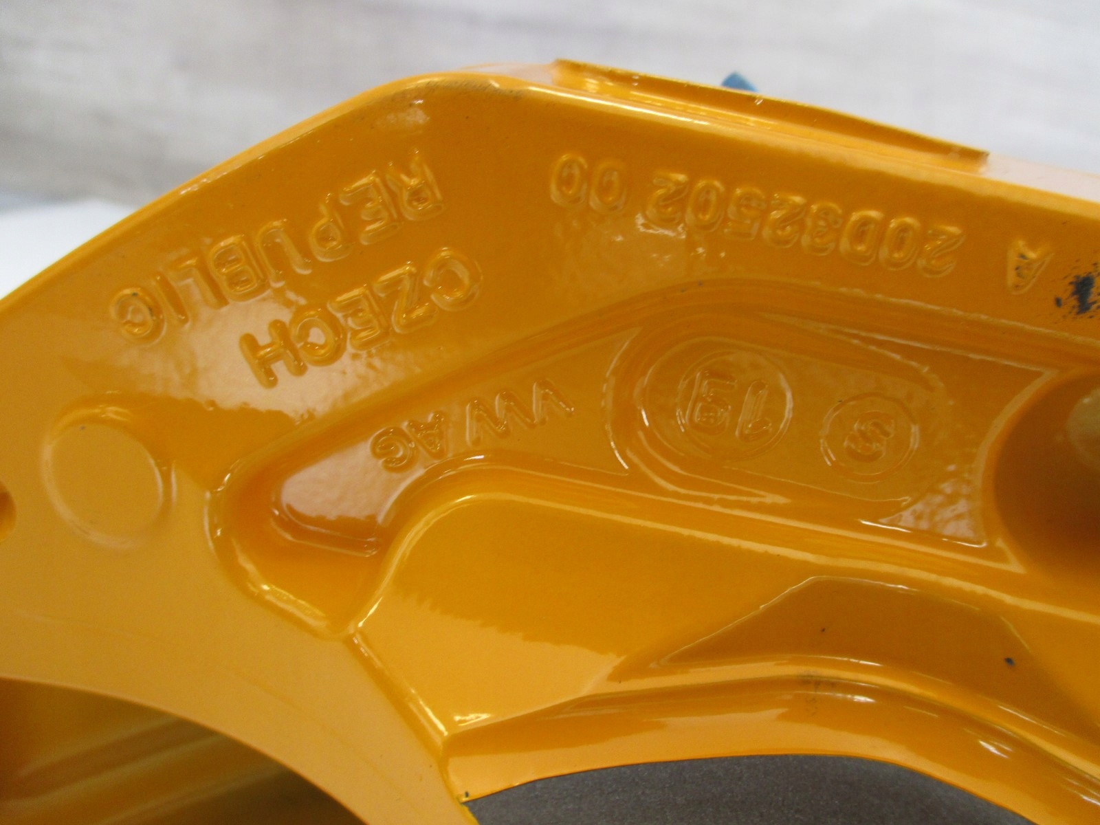caliper AUDI E-TRON 4KE 4K right new front