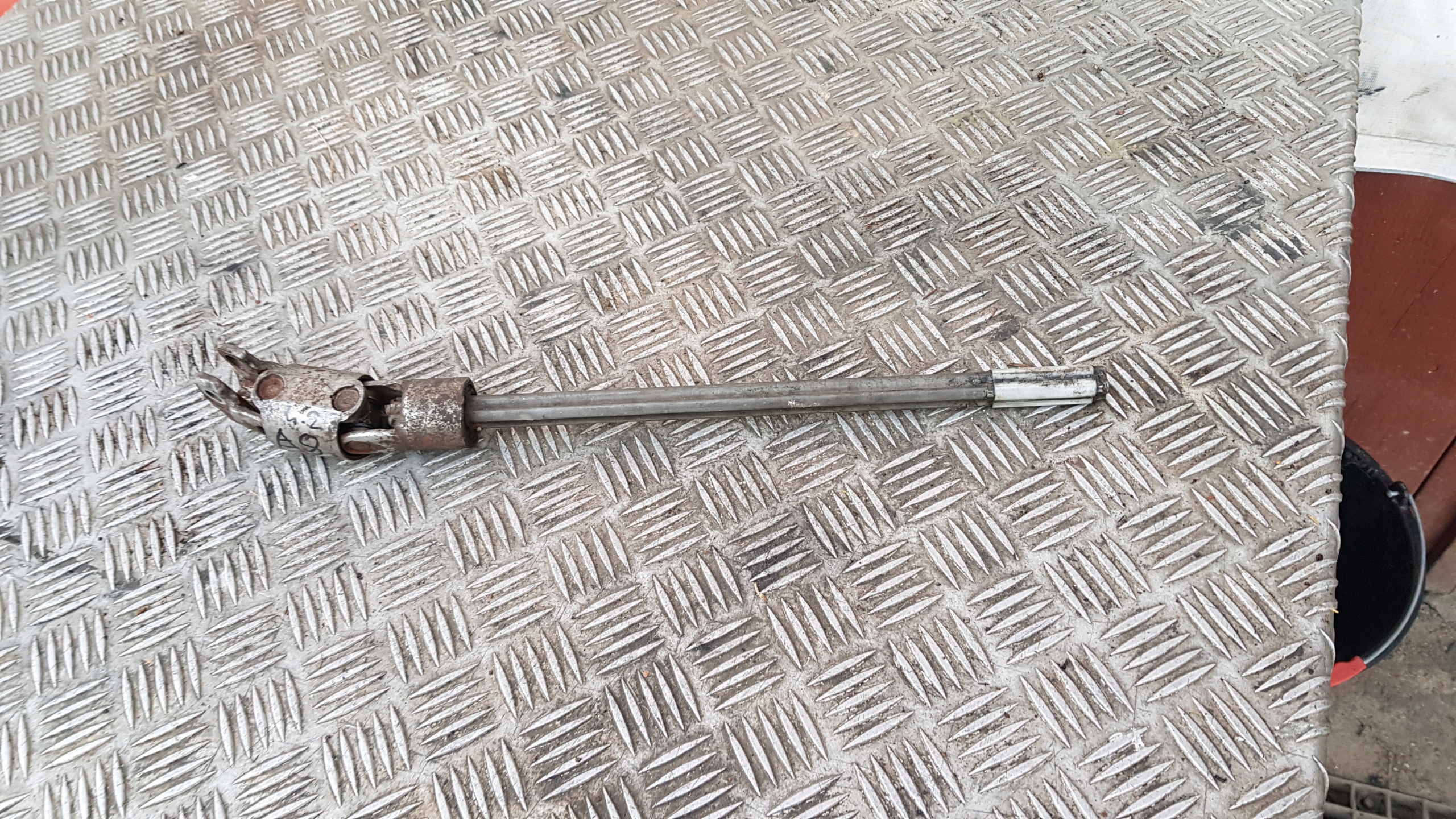 AUDI A8 D2 4.2 cross PRZEKLADNI steering wheel