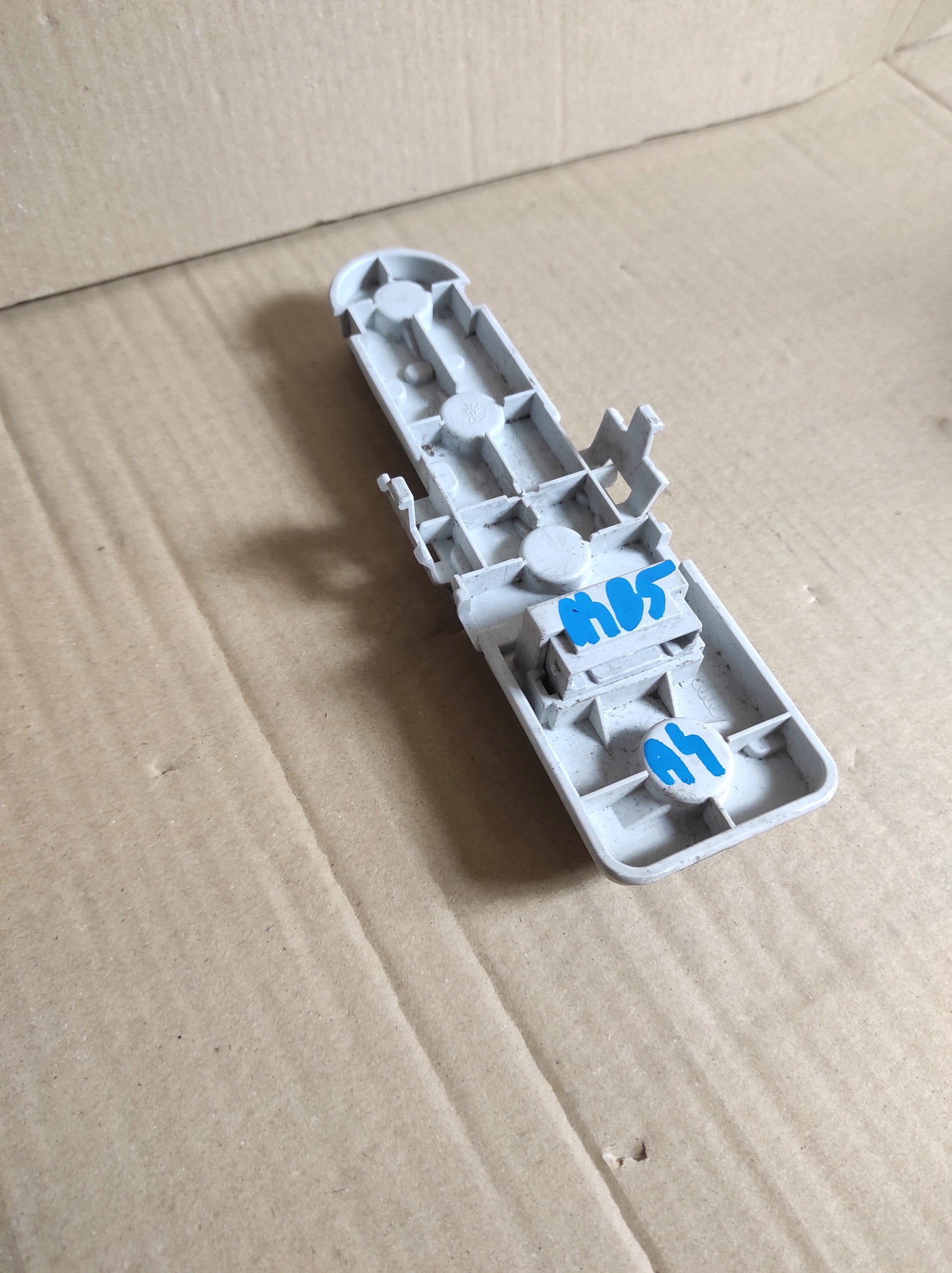 lock cylinder light housing ZAROWKI AUDI A4 B5 LIFT KOMBI