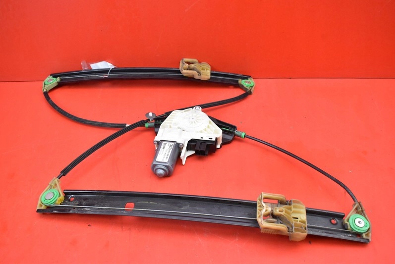 window regulator left front EU 8K0837461 AUDI A4 B8 07-11