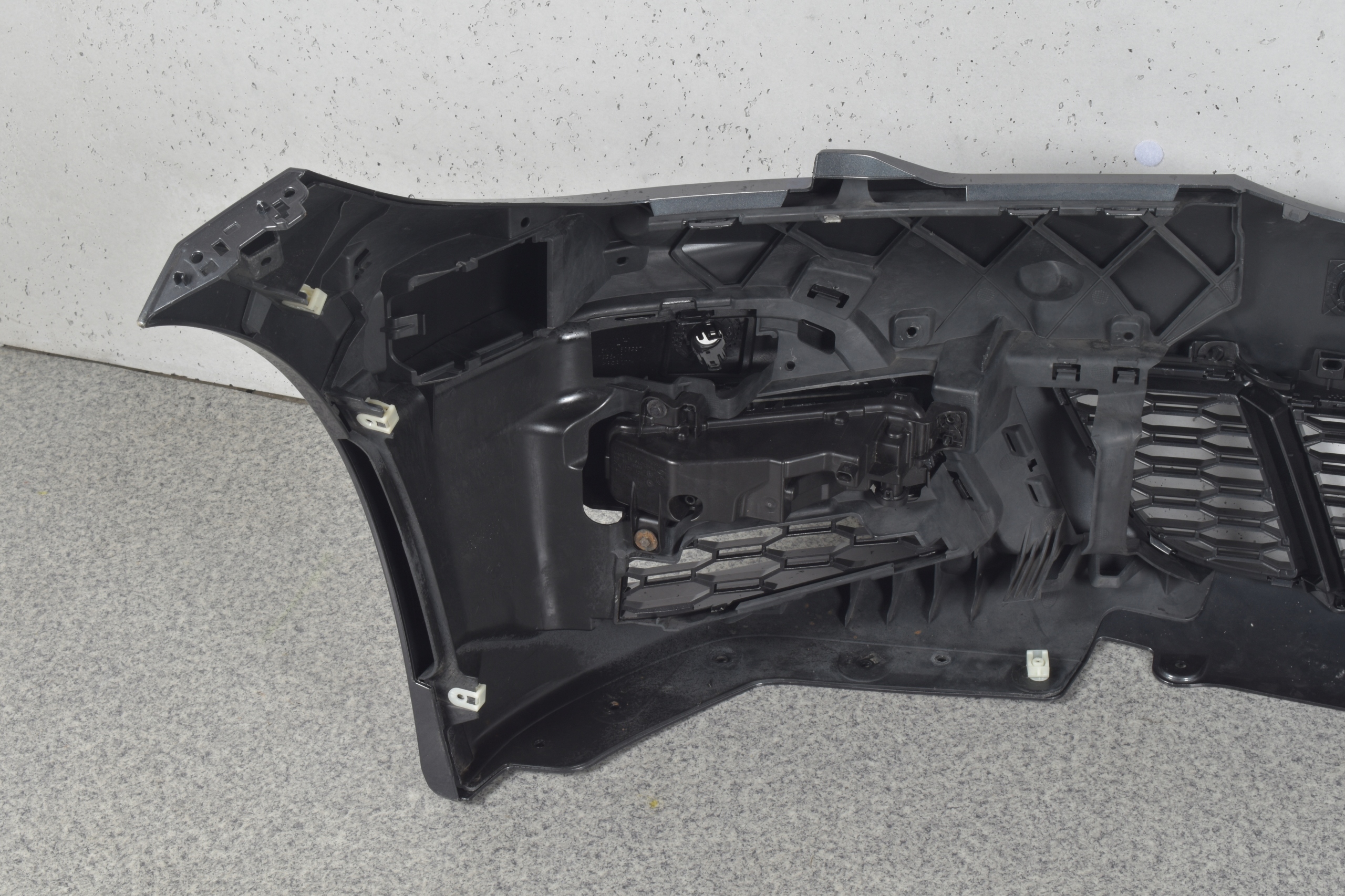 ZDERZAK PRZÓD BMW 3 G20 G21 M-PAKIET B39 MINERALGRAU Numery katalogowe zamienników DAN130