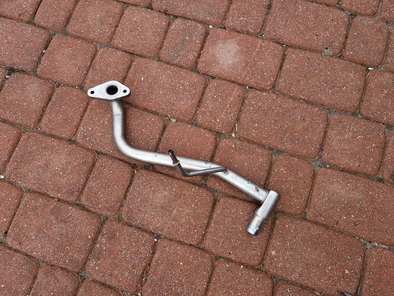 wiring pipe hose 2.0T Opel Insignia B