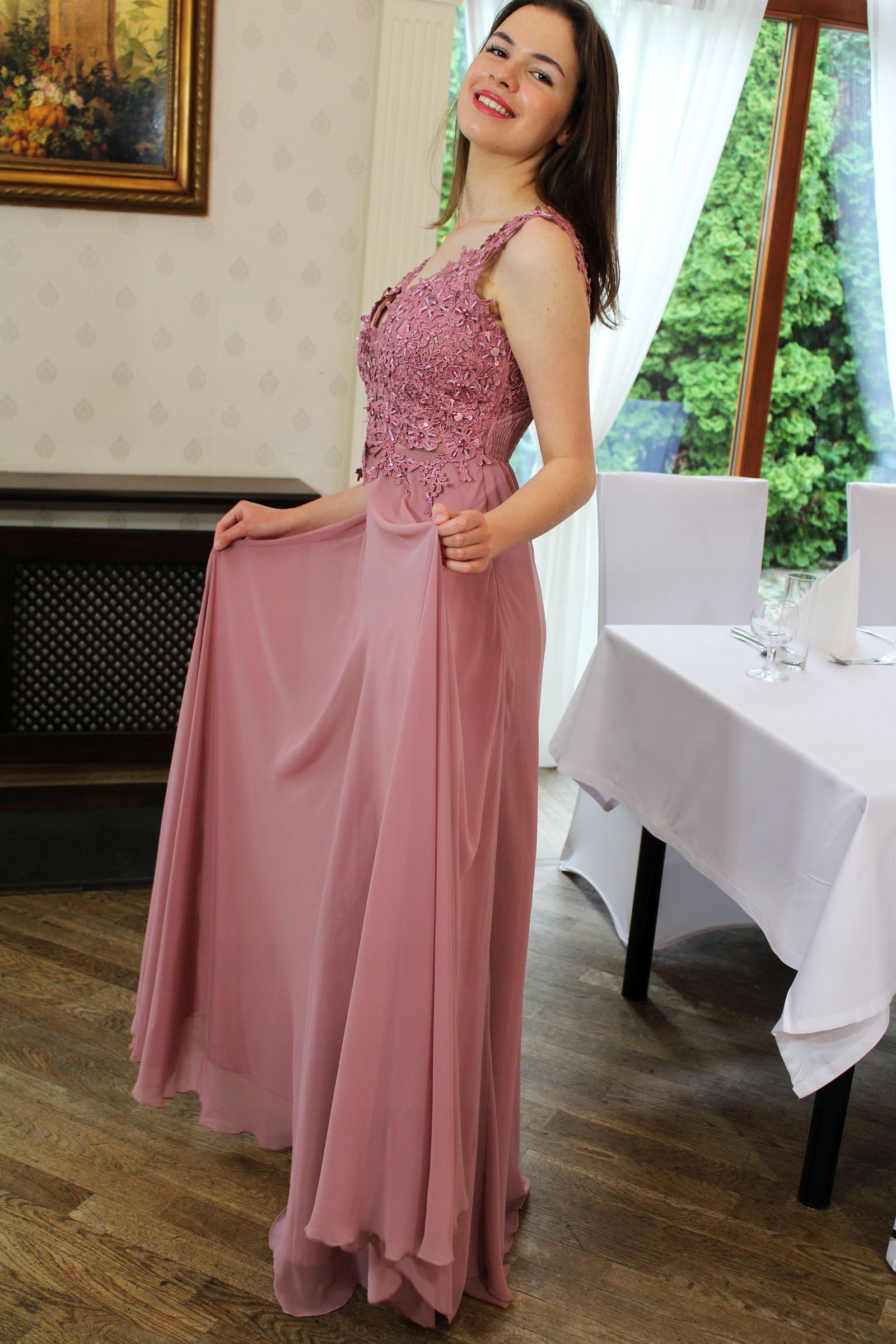 Sukienka Wieczorowa Tiulowa Rozciągliwa M 38 Rozmiar M