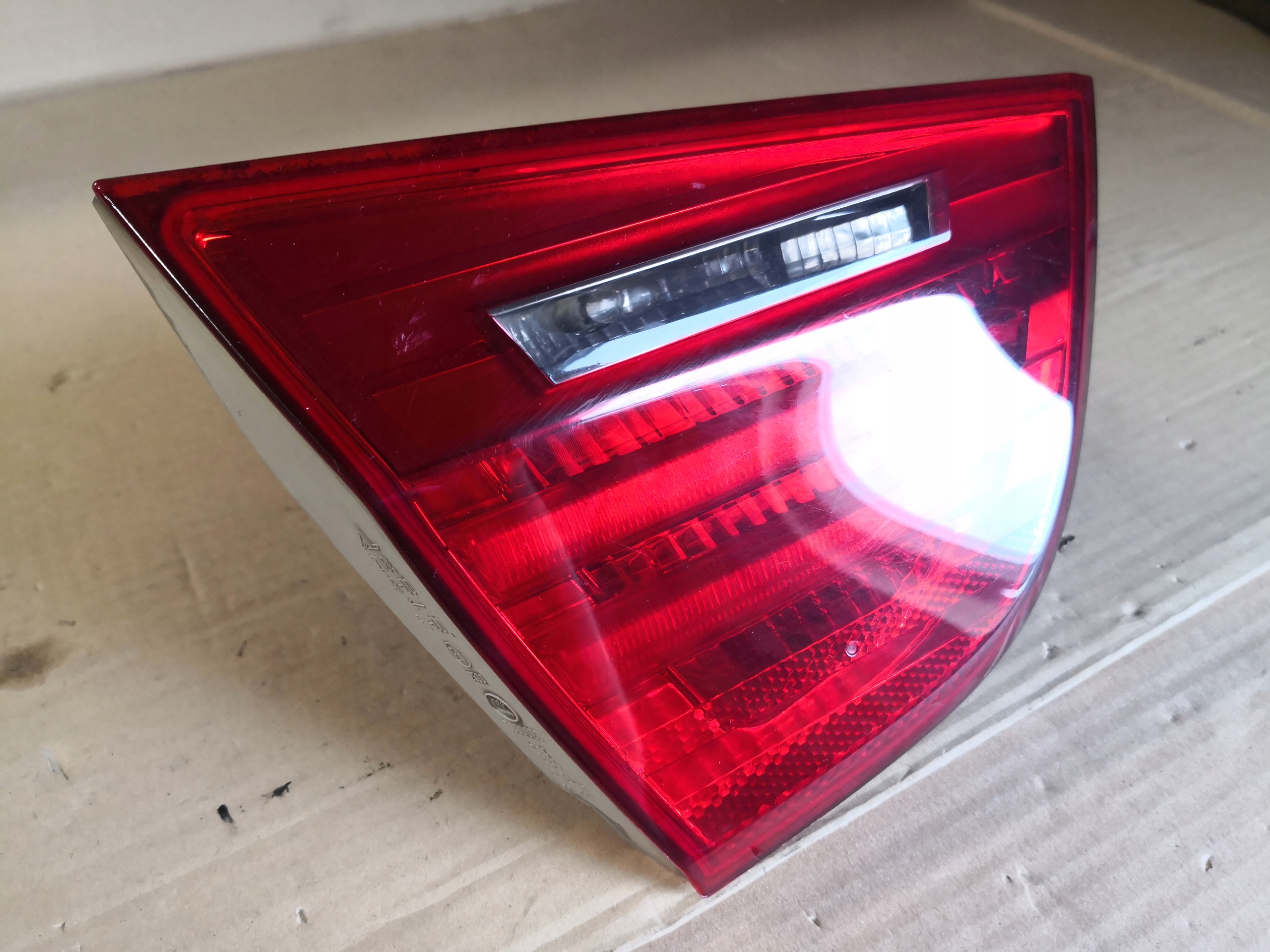 light bonnet left rear part BMW E90 LIFT 7289427