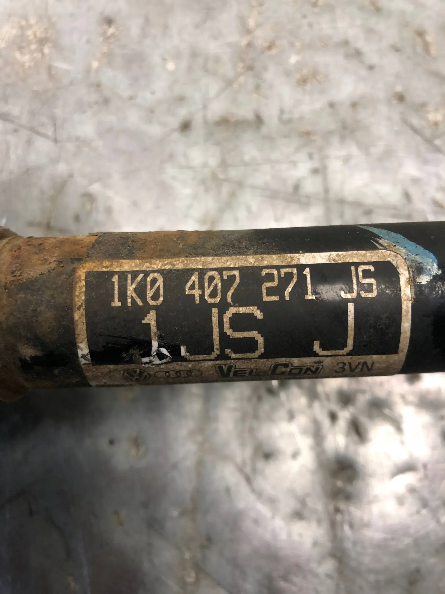 semi-axis left VW GOLF VI KOMBI 1K0407271JS
