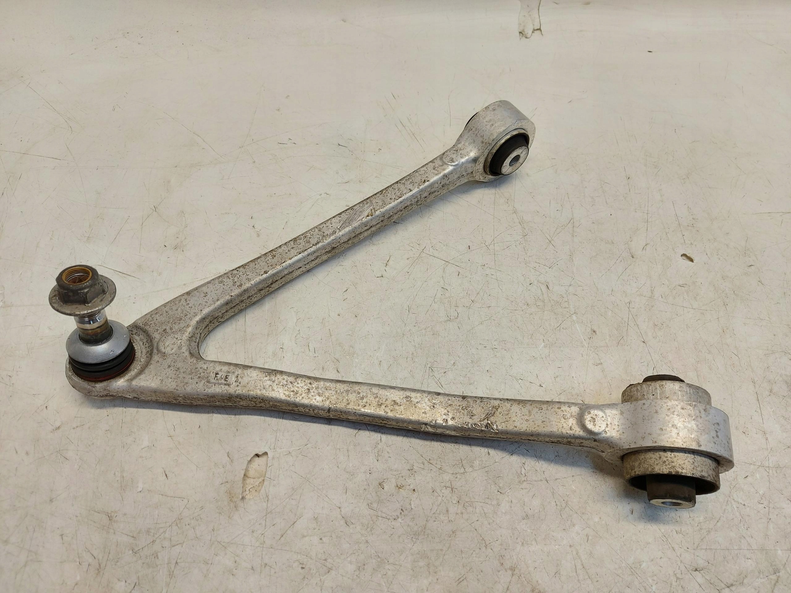 BMW i3 i01 Lci LIFT 2018r arm front right