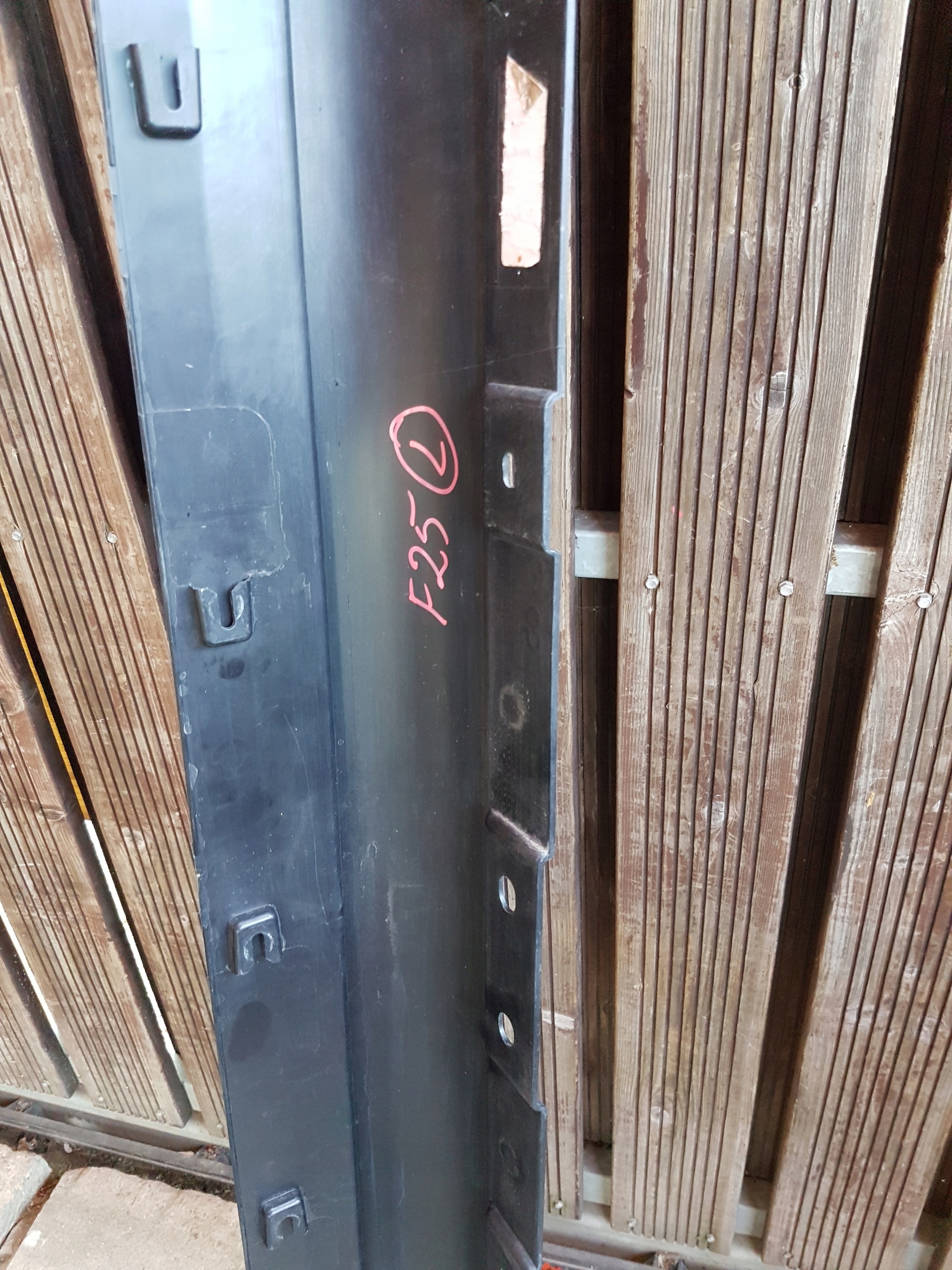 moulding threshold left BMW X3 F25 7210079