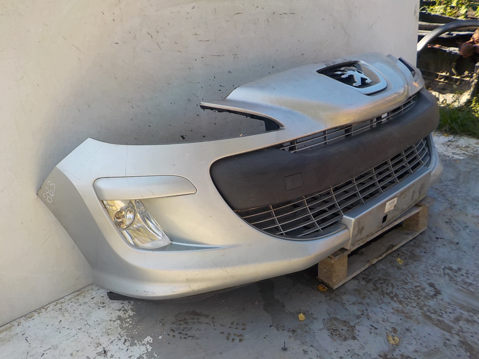 883 PEUGEOT 308 T7 bumper front front
