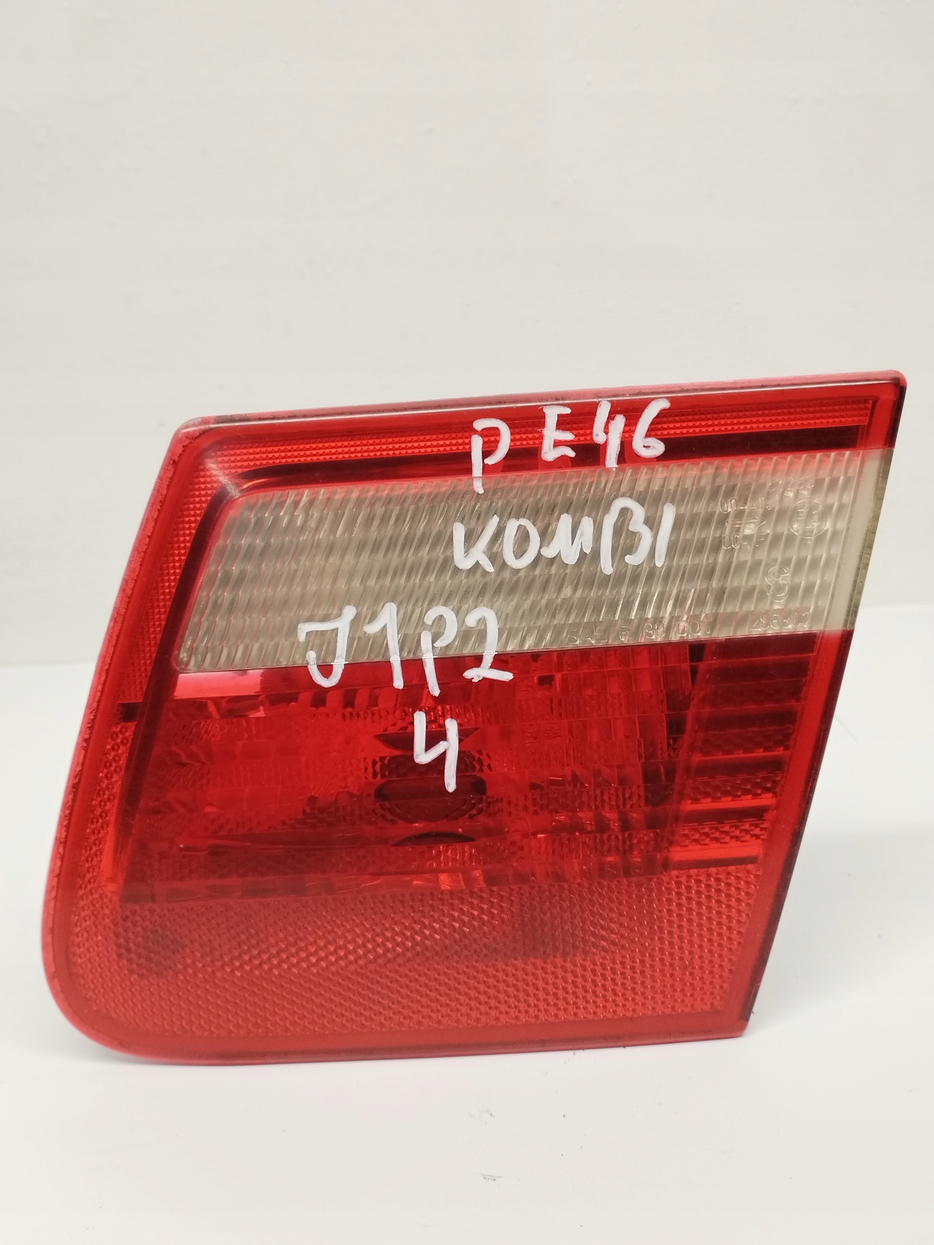 light rear right to the bonnet boot BMW E46 kombi 8368760