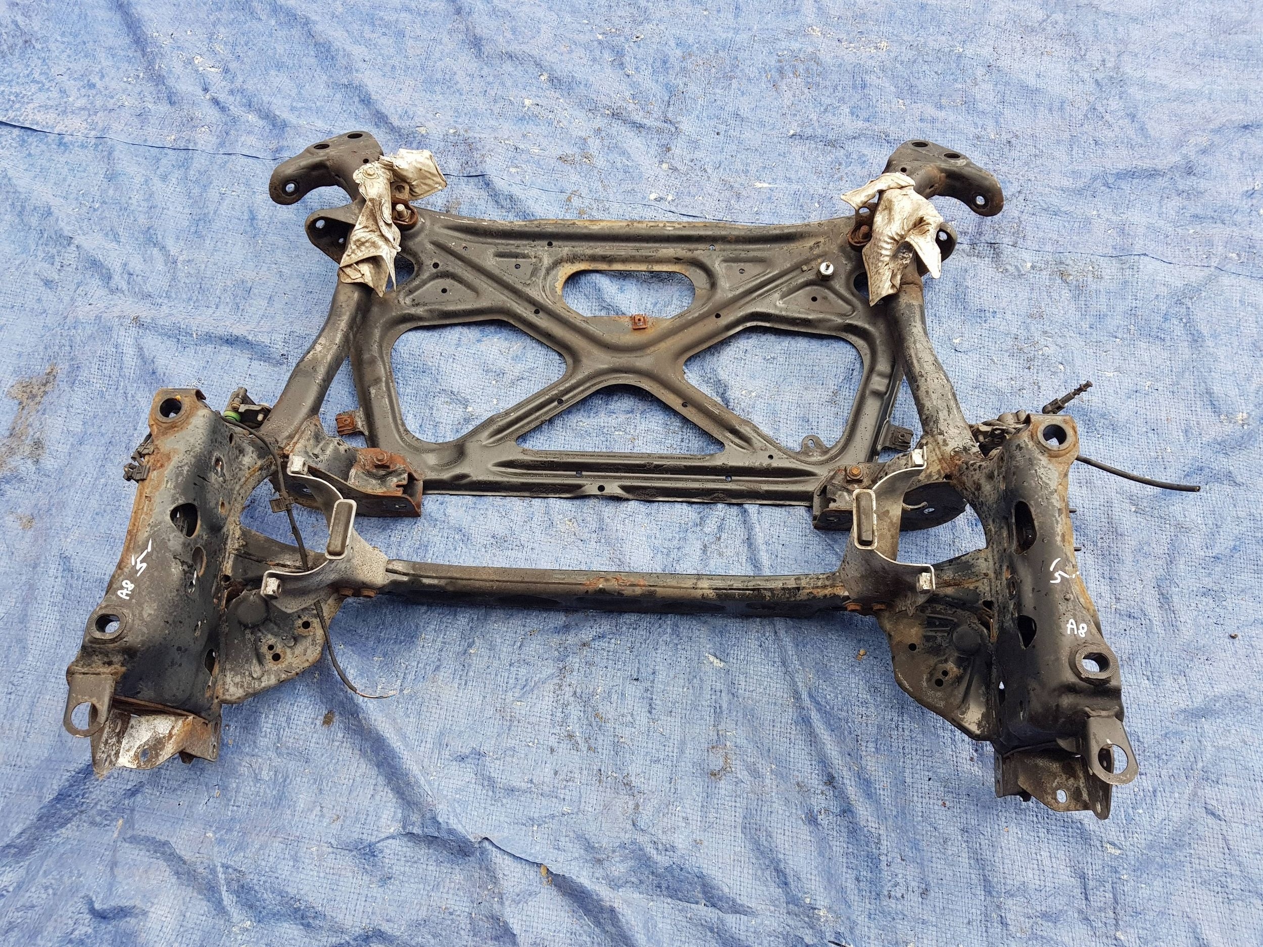 axle beam axle beam front front AUDI A8 D4 4H 4H0399252
