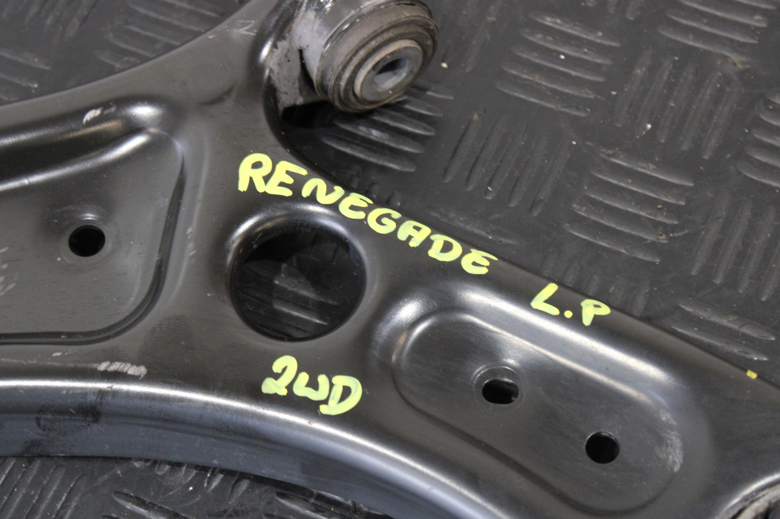 arm left front JEEP RENEGADE 1.6 MJ