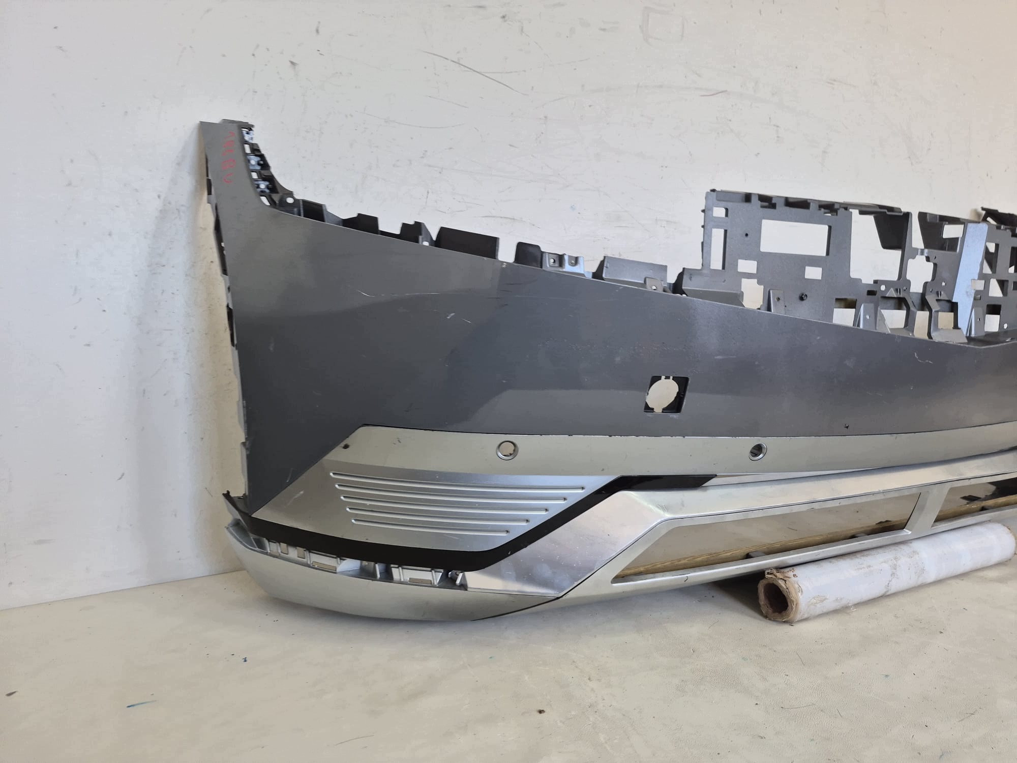 HYUNDAI IONIQ 5 V 21- bumper front front PDC 86511-GI000