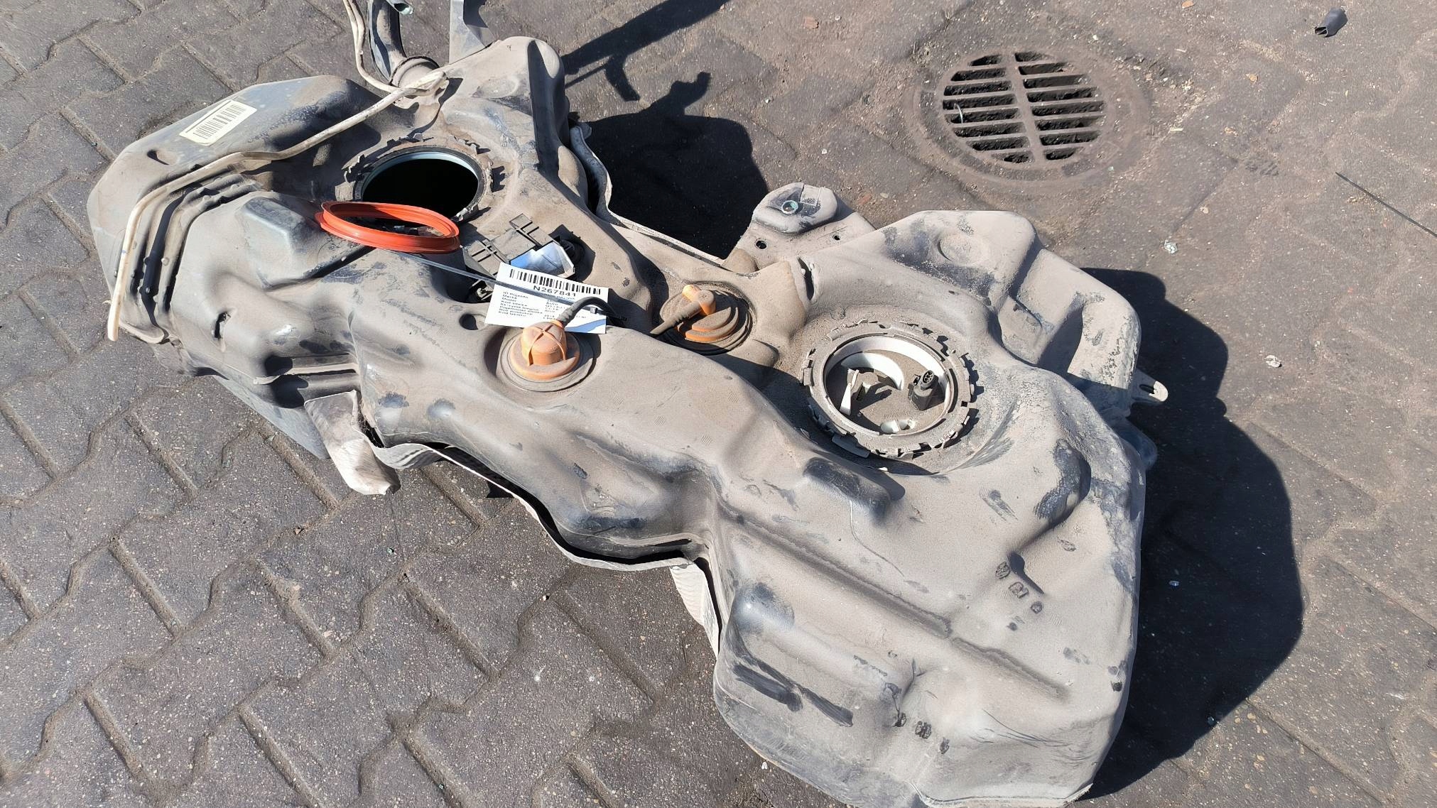 tank 5N0201095K AUDI Q3 und 8U LIFT