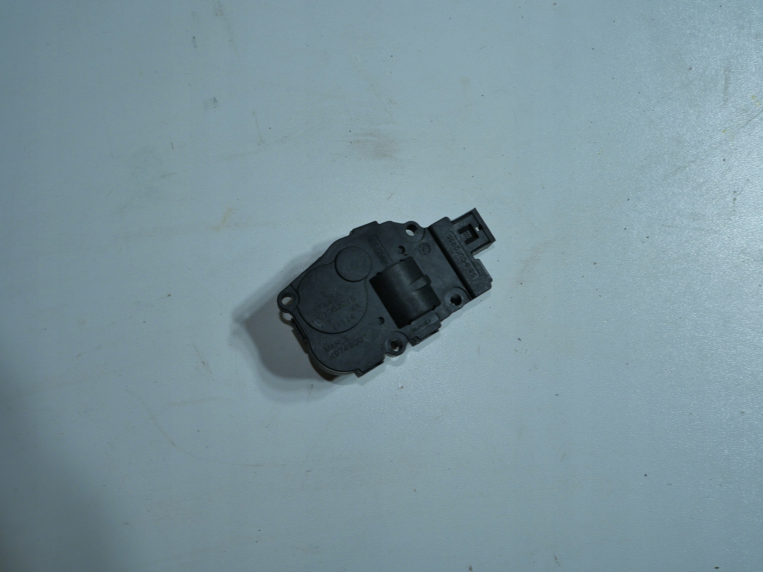 aircon recirculation flap motor AUDI A4 B8 A5 8T Q5 K9749007