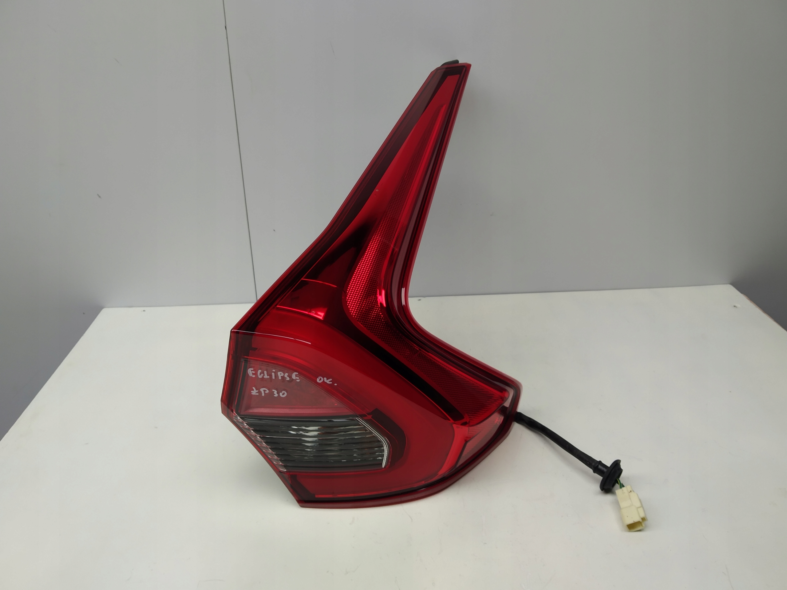 2018-2020r Mitsubishi Eclipse Cross light rear part right rear original