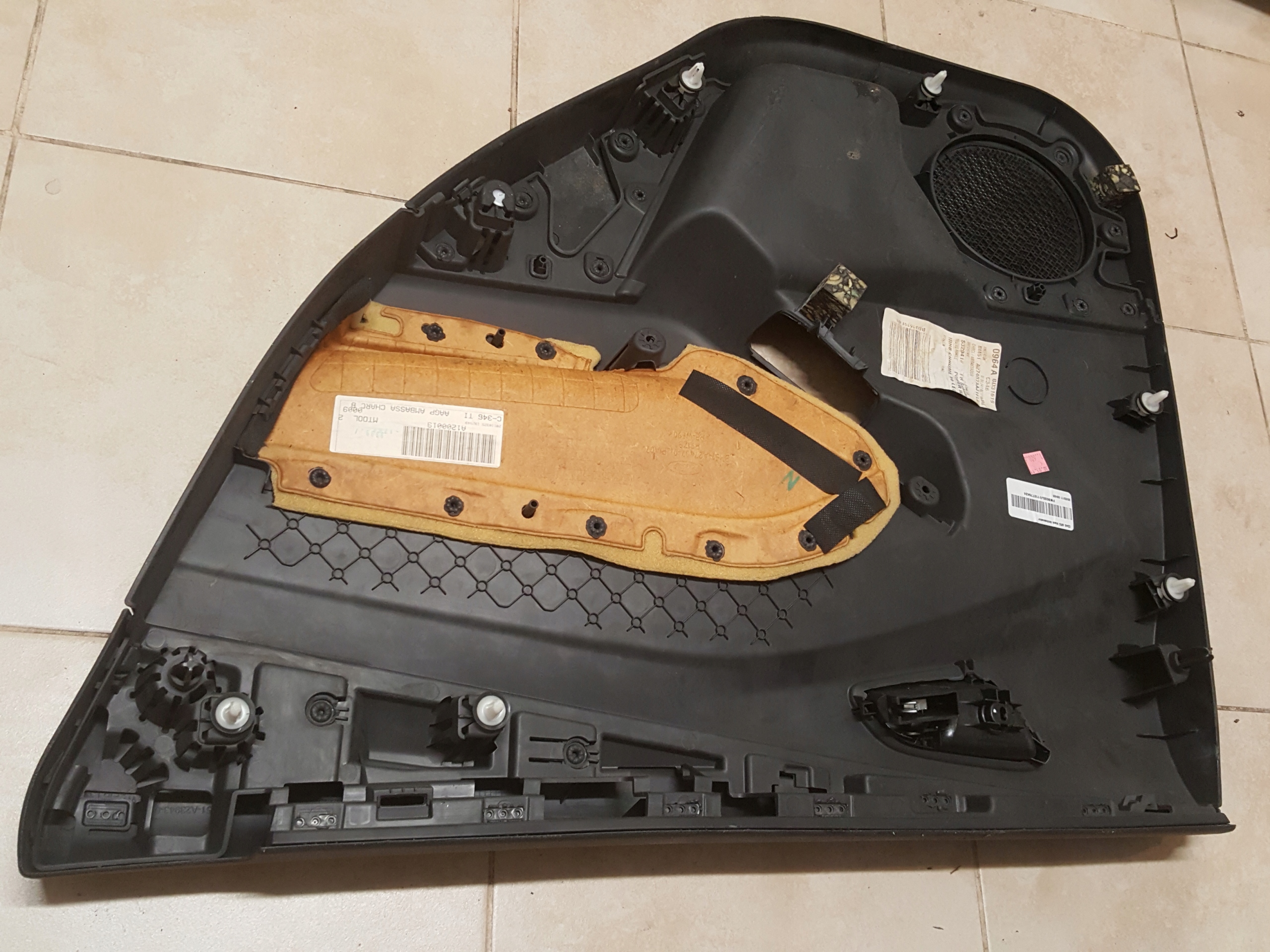 дверные карты левый зад FORD Focus III MK3