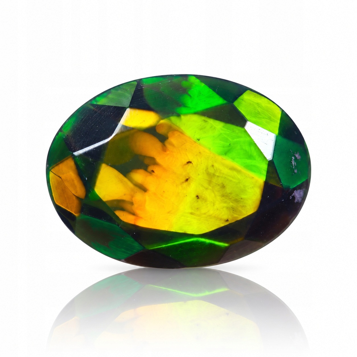 Přírodní opál černý 0.93 ct Ovál Etiopie certifikát Wbd