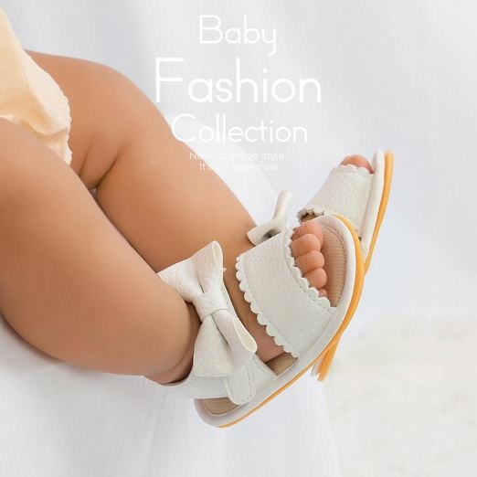 BUCIKI NIEMOWLĘCE sandałki 20 niechodki 12-18 mscy Długość wkładki wew. 13 cm