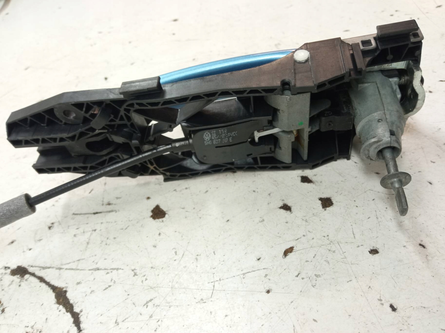 lock door left front handle LQ5X 5TB837015A Skoda Rapid and (2012-2019)