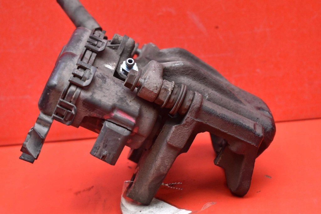 caliper brake left rear part MERCEDES CLA C117 2.0 CGI 211 KM 4MATIC 13-16