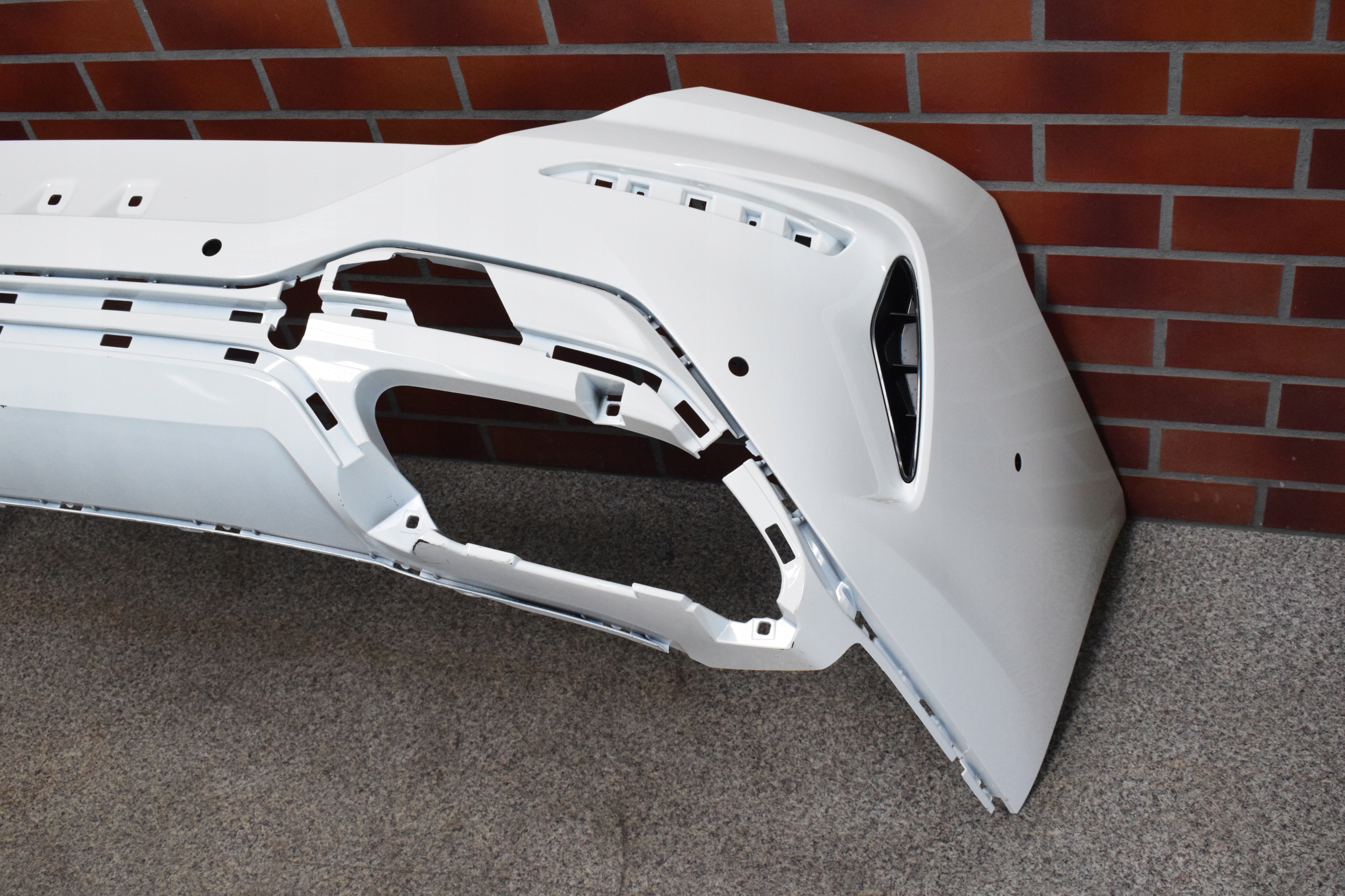 bumper rear part rear BMW 8 G16 m-packet
