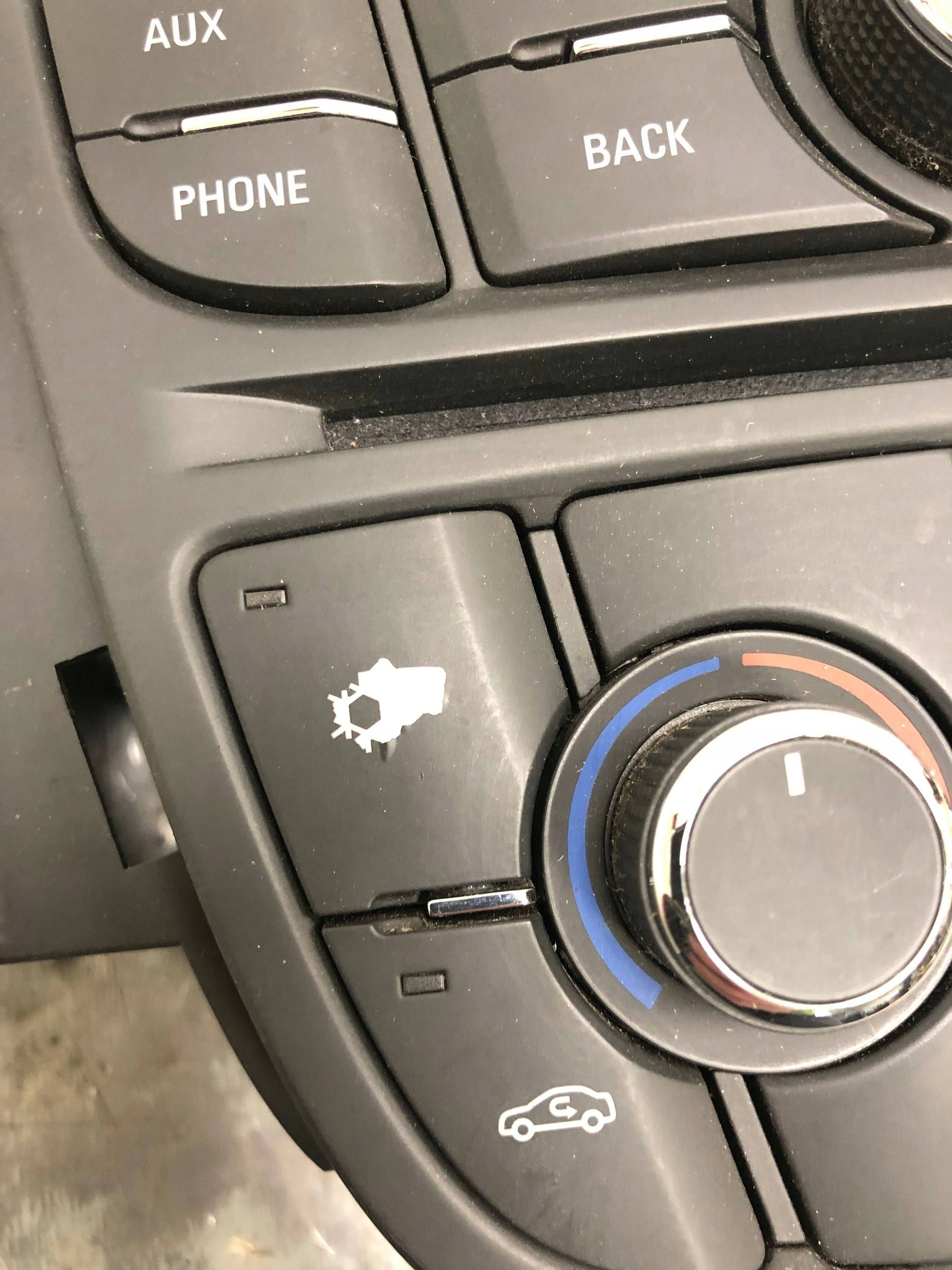 PANEL RADIA klimatizaci OPEL MERIVA B 13346043 13346092