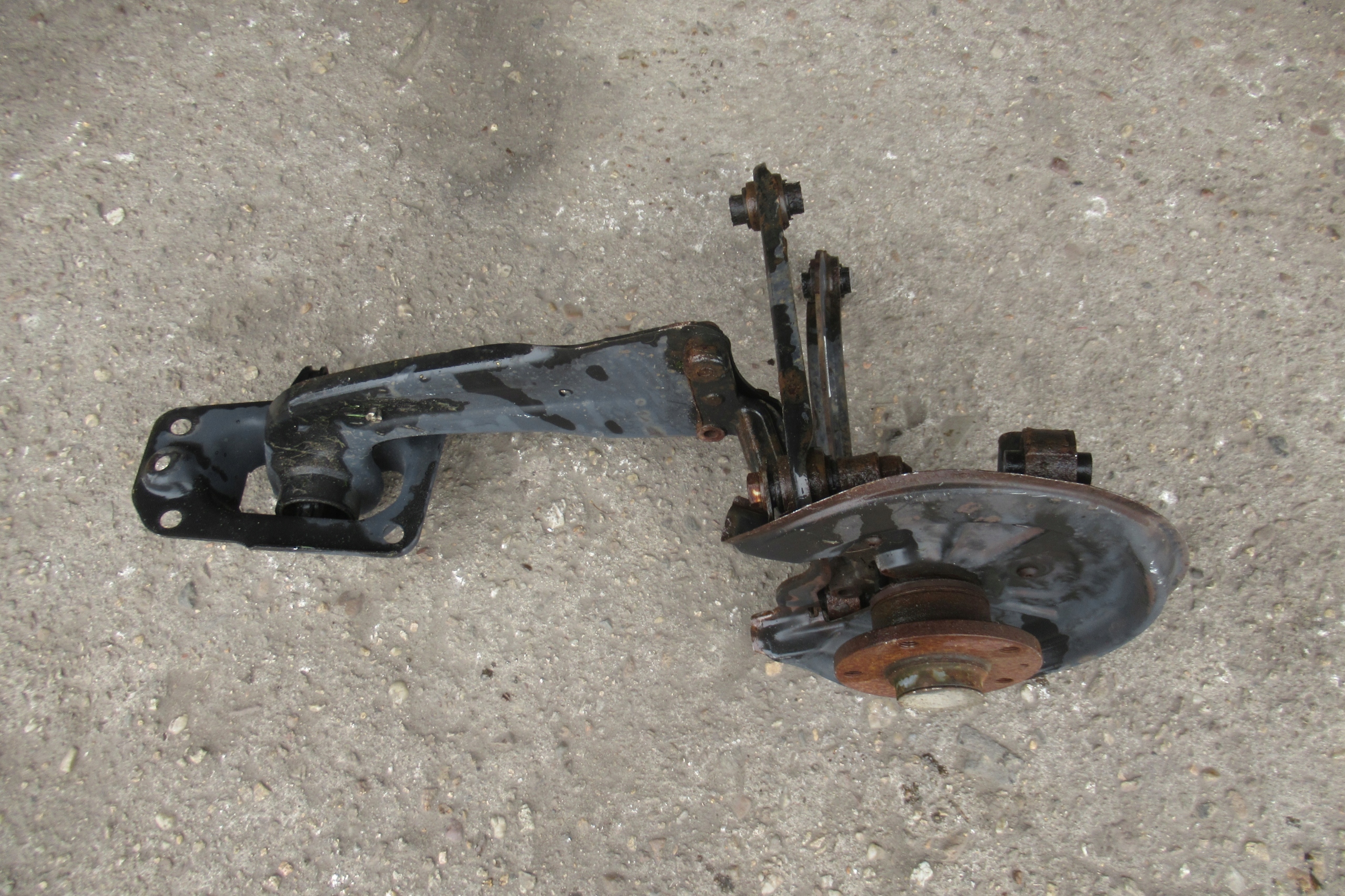 VW TOURAN 07R swing right rear part