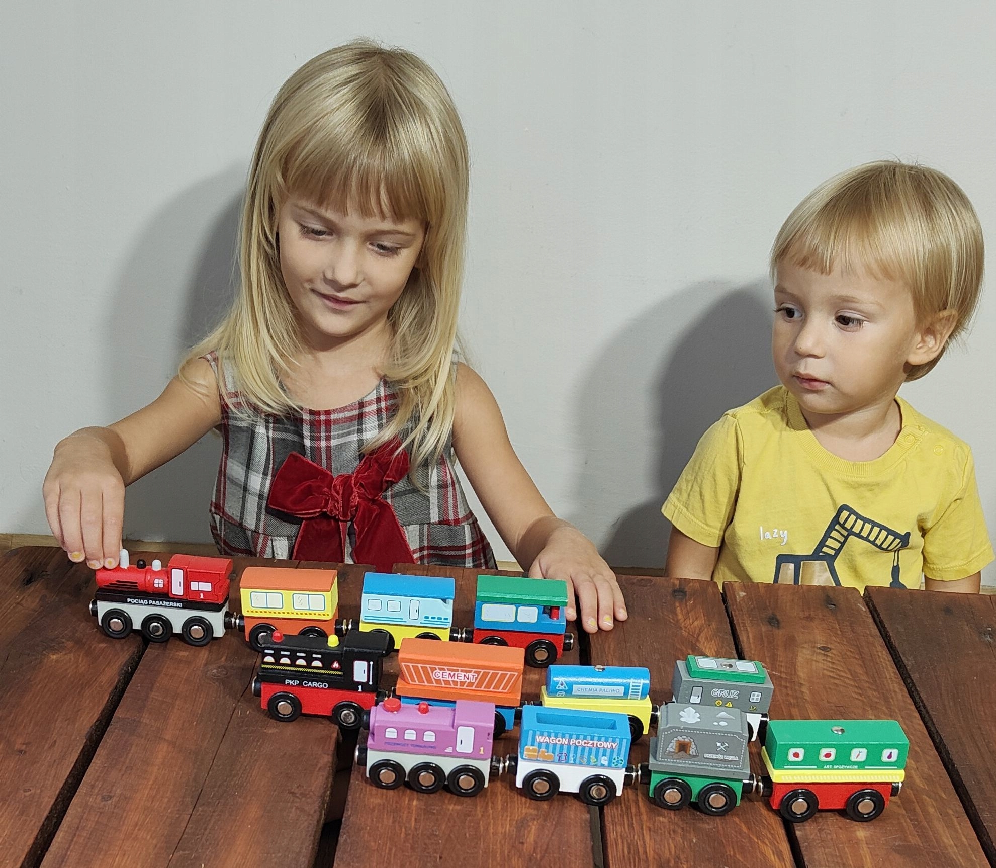 3 x Drewniana Kolejka Pociąg POLSKIE OPISY WAGONÓW KOLEJKA DREWNIANA TOR Materiał drewno metal