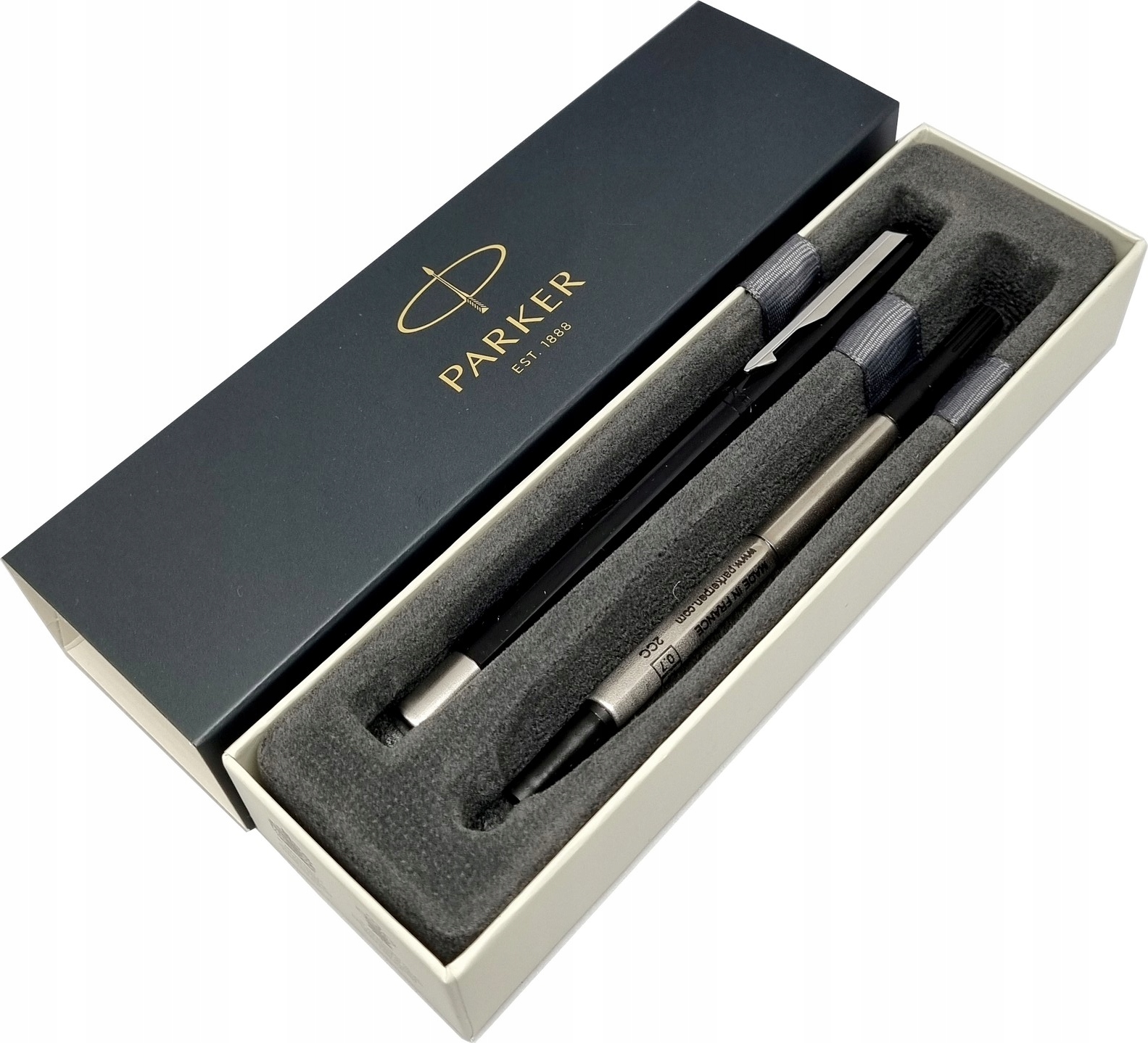 PARKER Pióro kulkowe VECTOR czarne