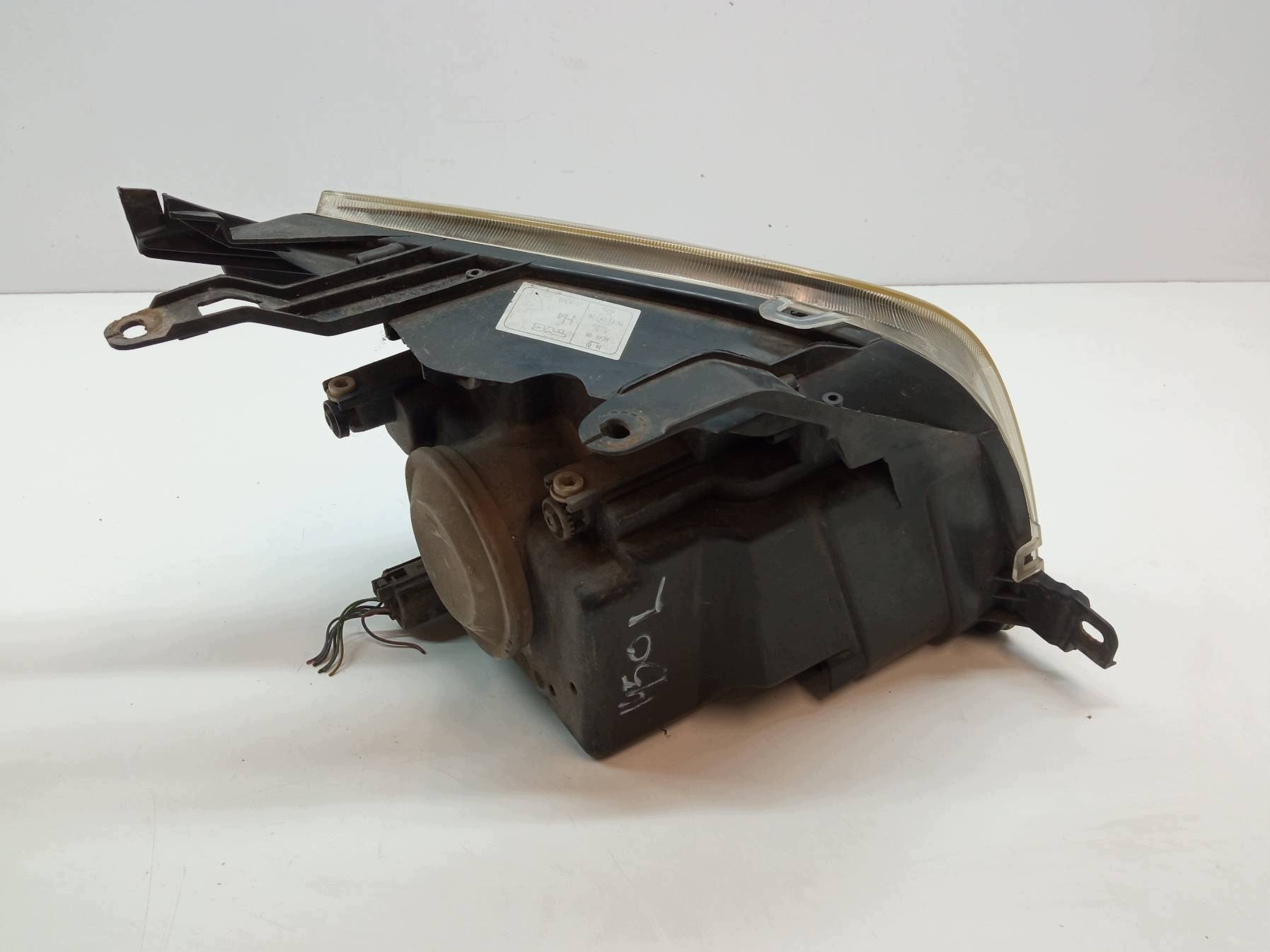light front left EU Ford Fusion and (2002-2012)