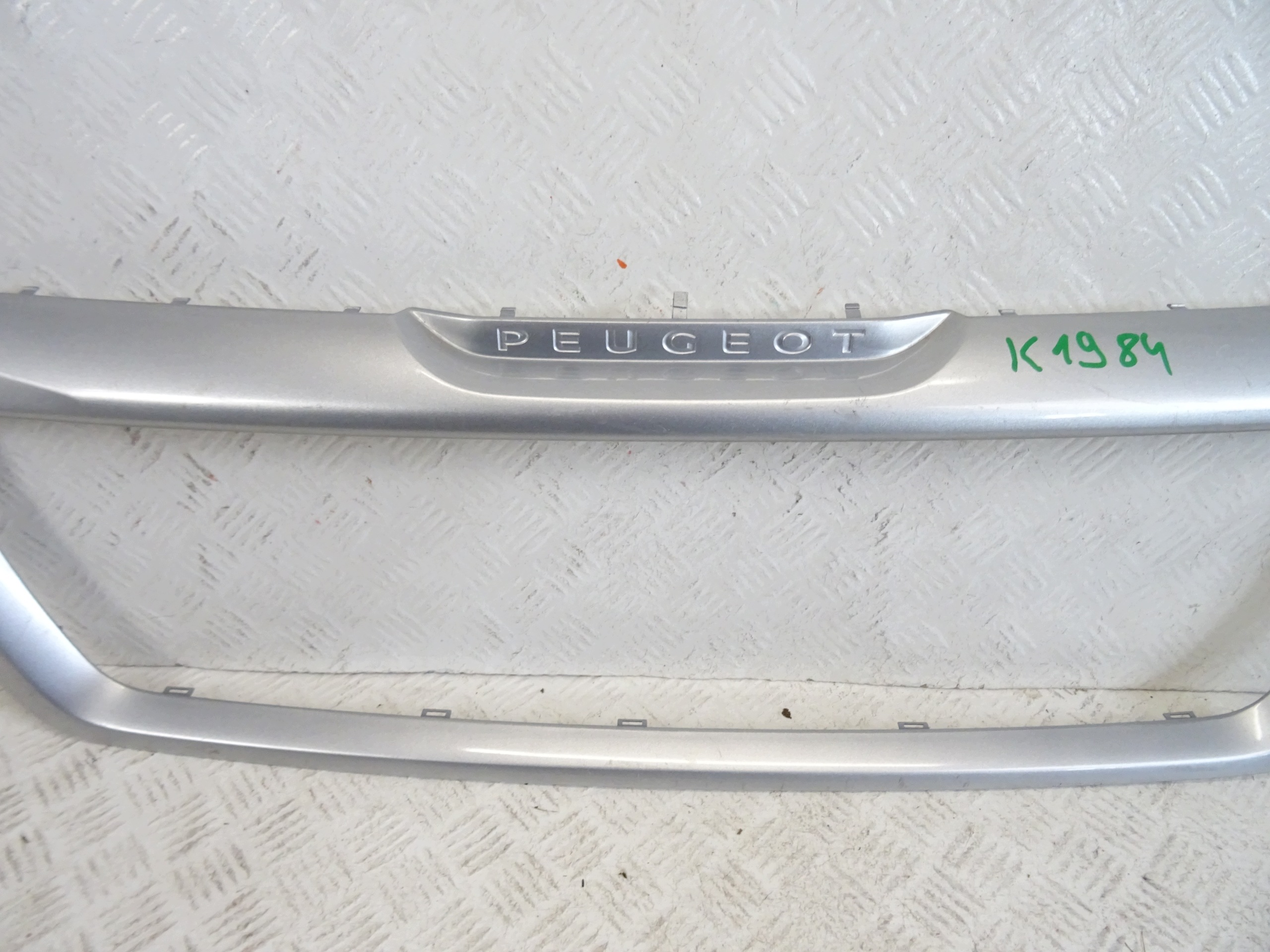 grille front front frame PEUGEOT BOXER III LIFT 18072049