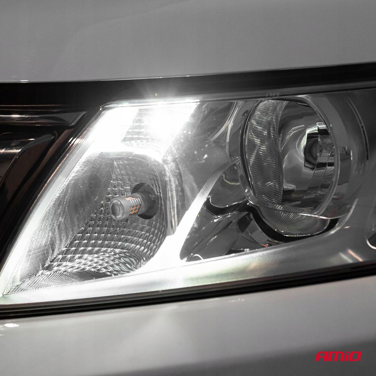 LED W5W SMD CANBUS CAN BUS najmocniejsza ŻARÓWKA Typ żarówki W5W