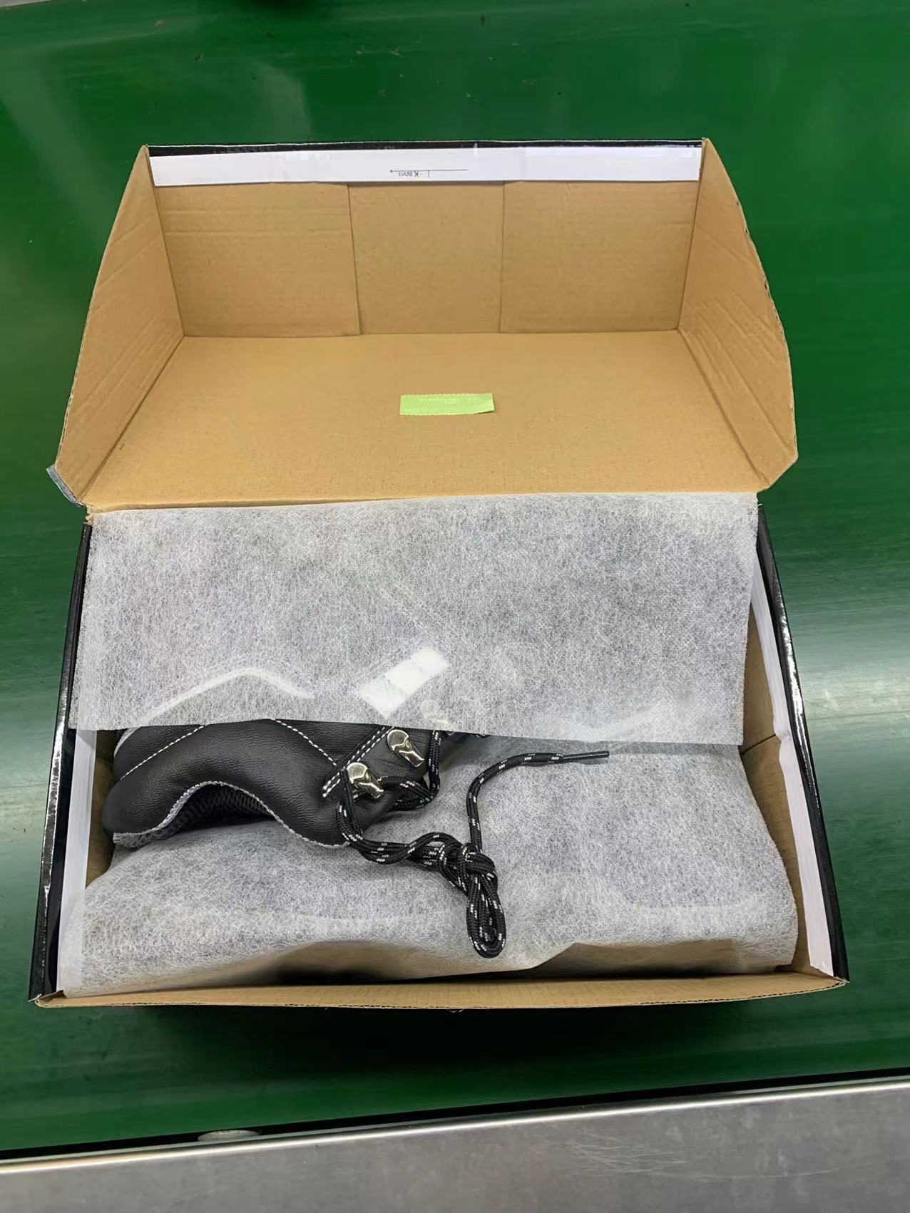 BUTY ROBOCZE SKÓRA PODNOSEK TRZEWIK S1P rozmiar 43 Model SF 121 rozmiar  43