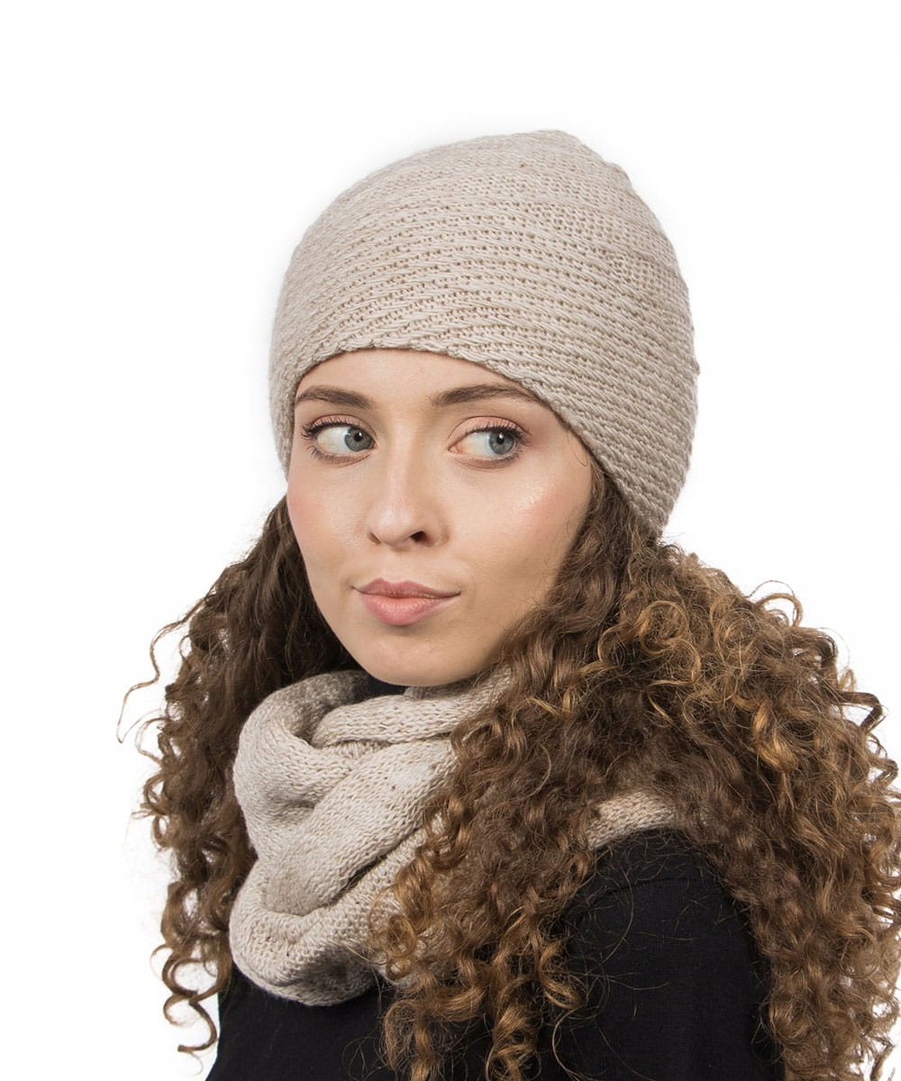 

Komplet Czapka Komin Zimowy Ciepły Wełna Beżowy