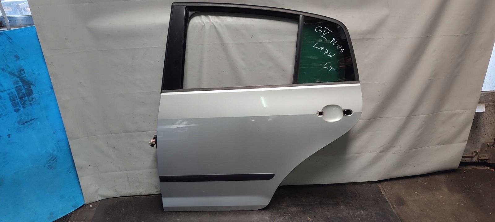 door rear part rear. left VW Golf V plus 1,9 TDI LA7W