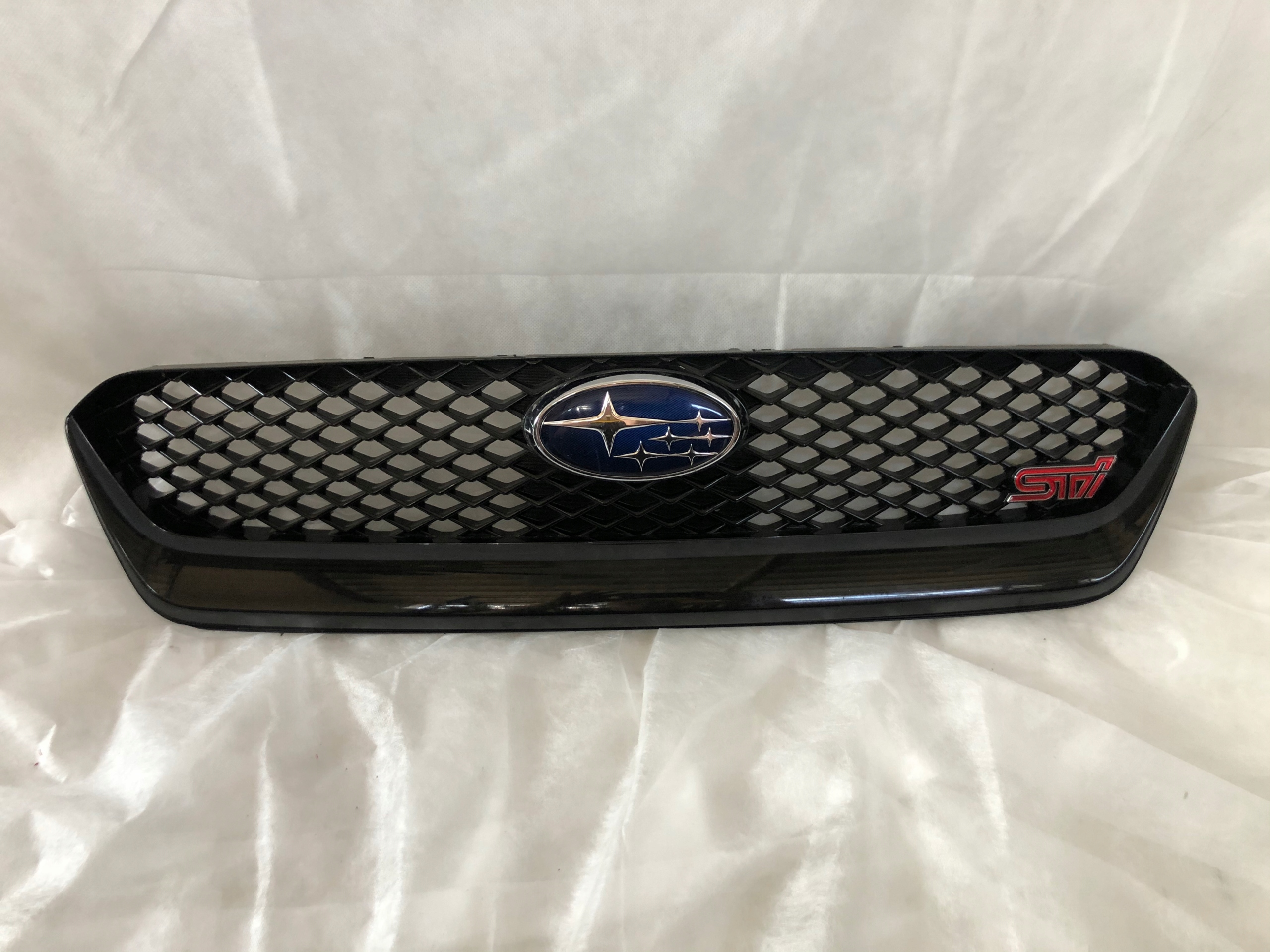 Subaru Impreza GC Kühlergrill FRONTGRILL Kühlergitter 91121VAC00 - Image 1