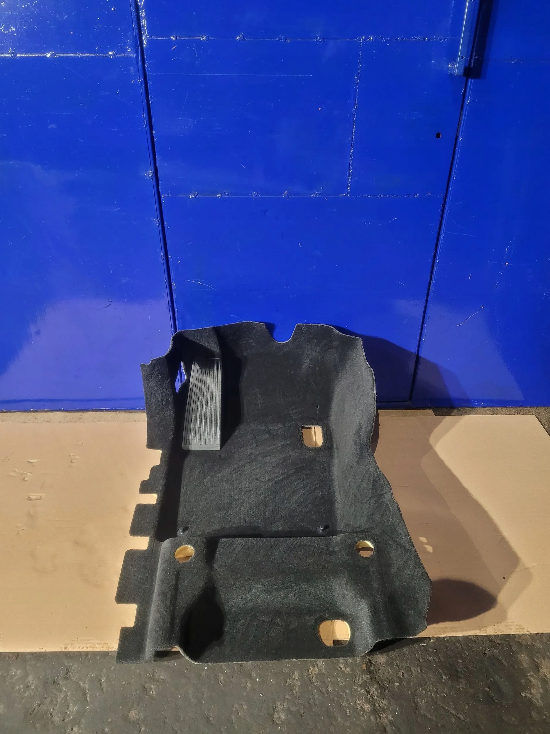 Volvo XC90 2016 Wykładzina