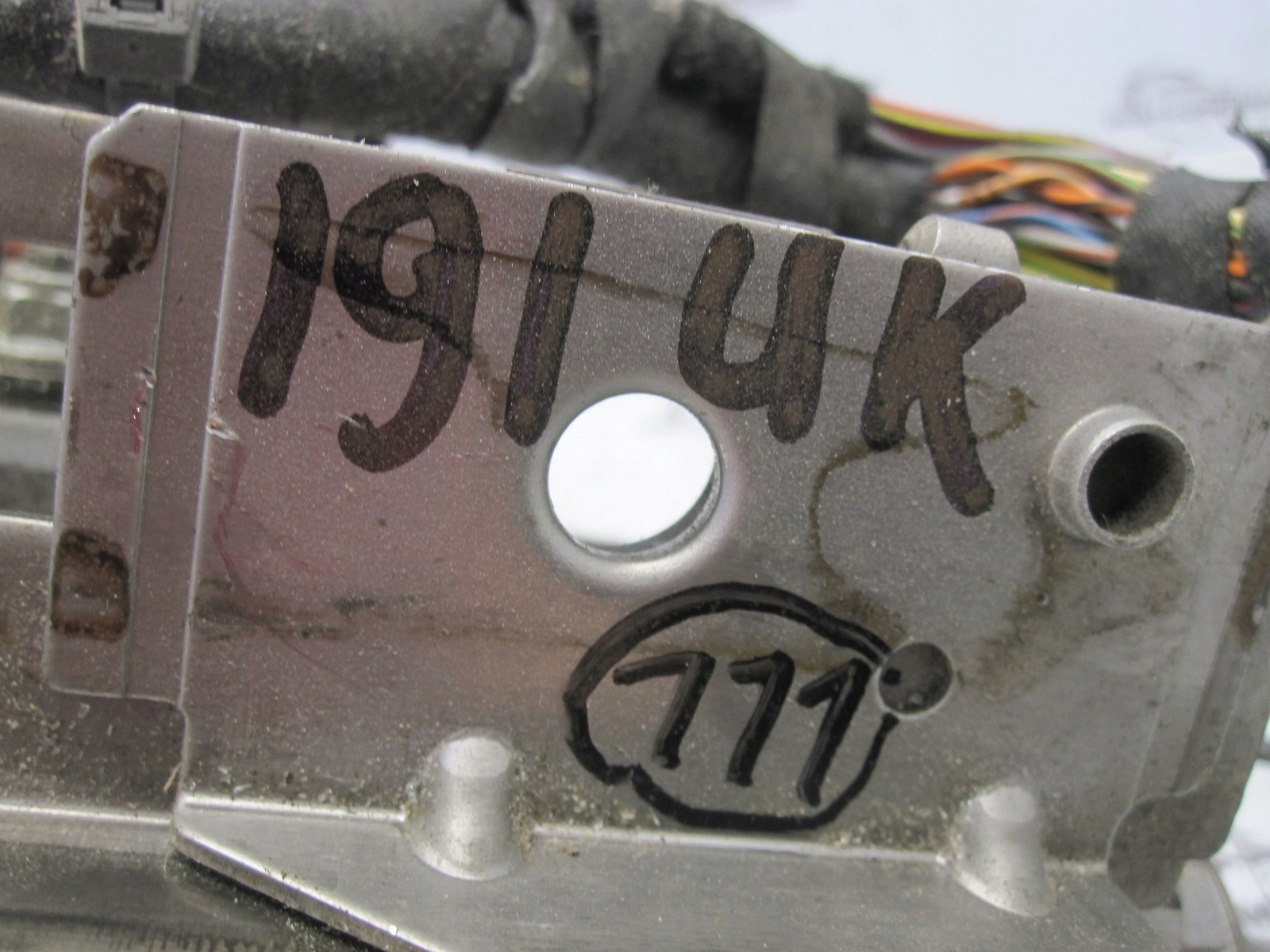 SKODA FABIA II колонка рулевая замок серцевина 6R0905865