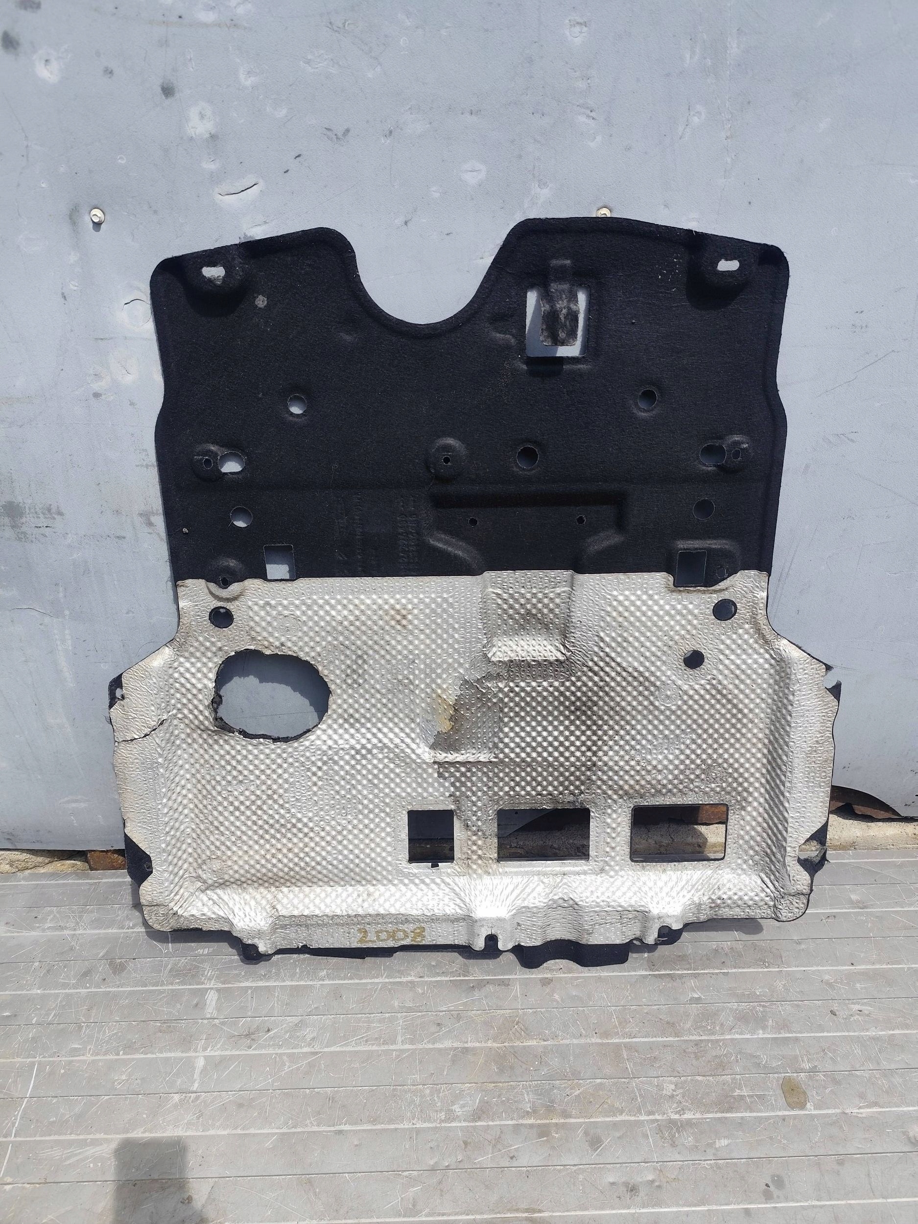 PEUGEOT 2008 II cover cover below engine