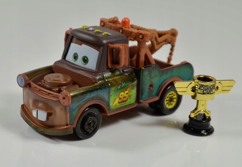 MATTEL CARS AUTA ZŁOMEK TOW MATER #95 1:55 z PL EAN (GTIN) 9123456789105