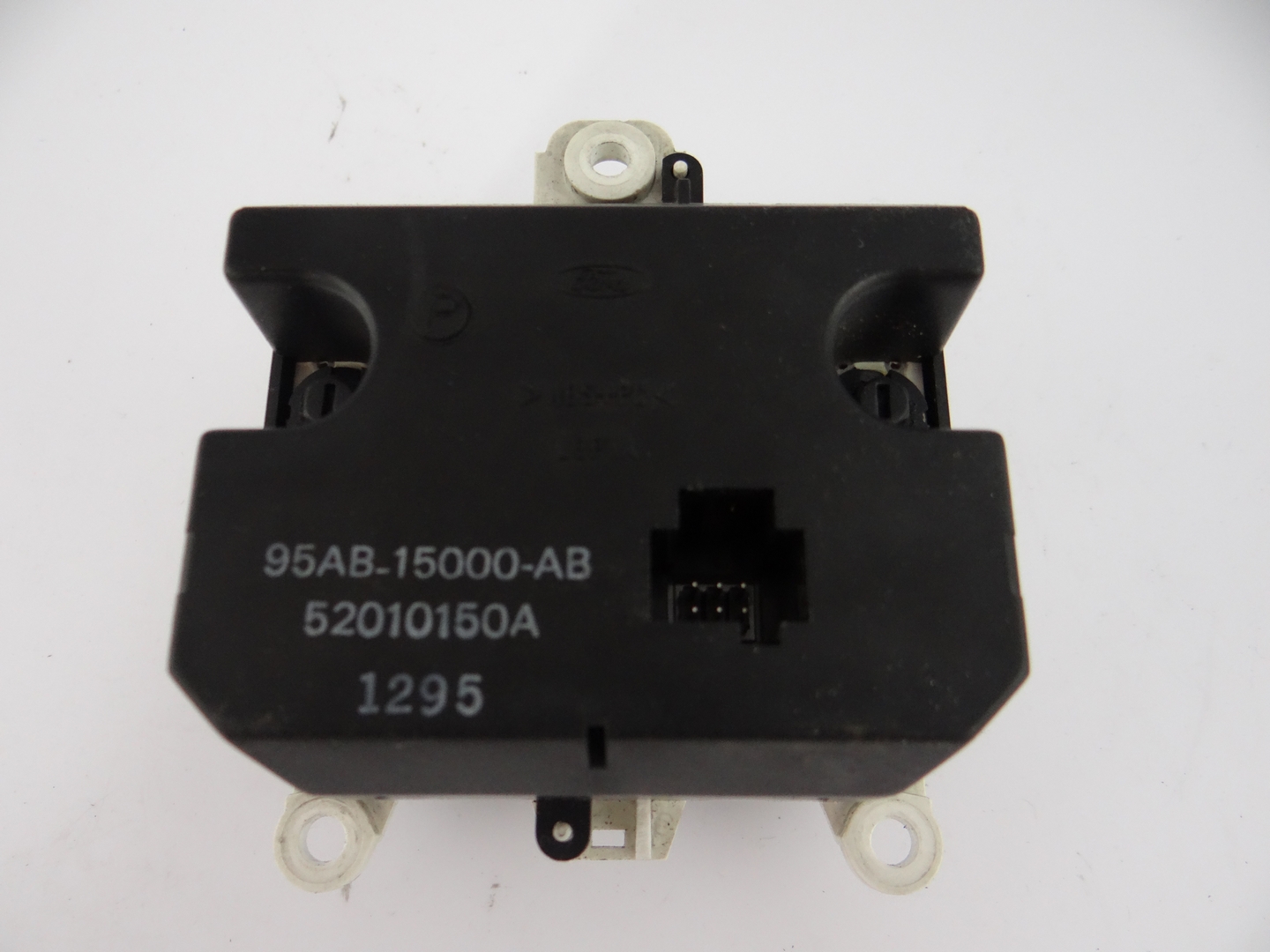 clock FORD 95AB15000AB FORD
