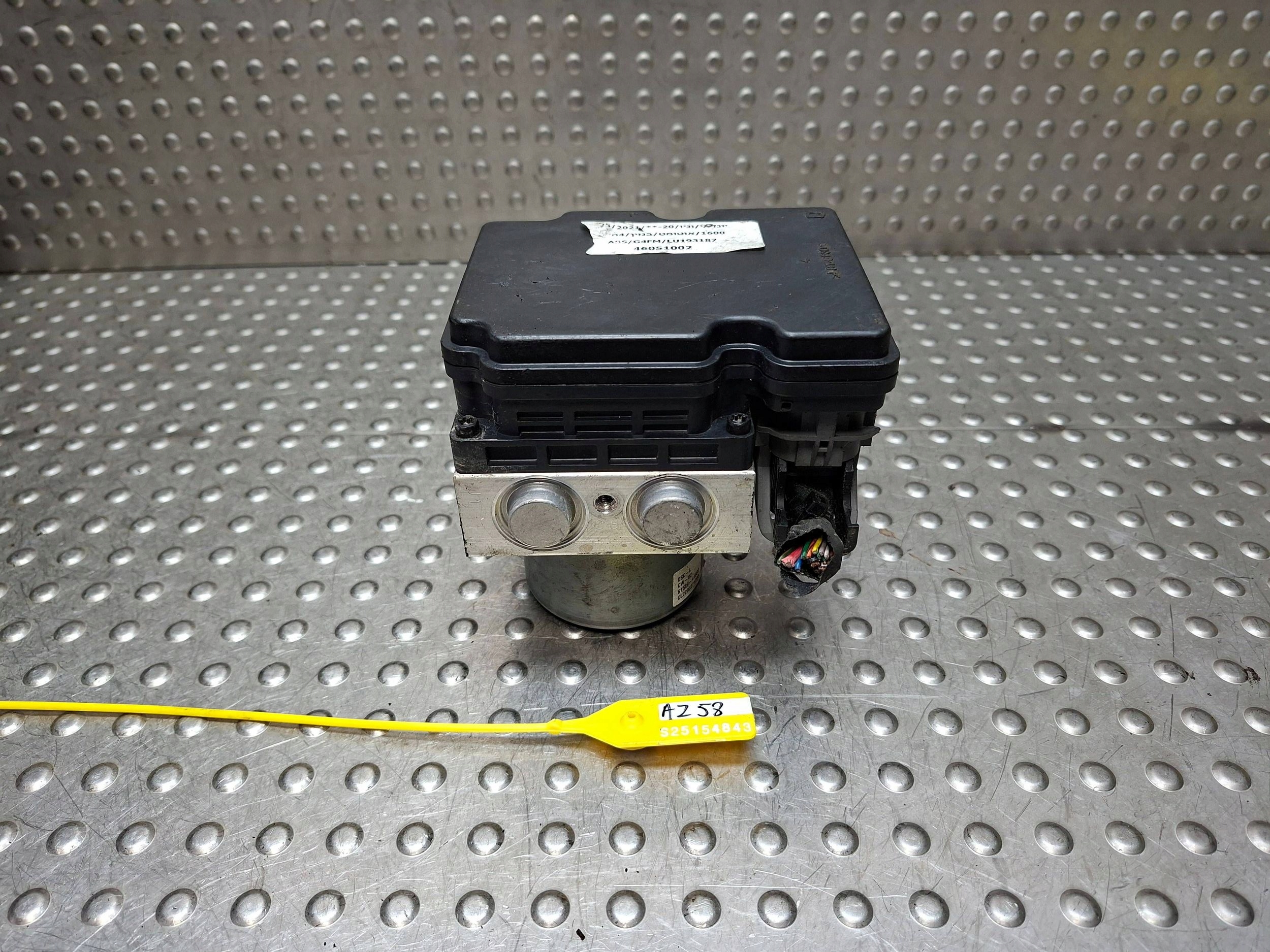 pump control unit ABS HYUNDAI VENUE 19- 58900-K2500 58910-K2500
